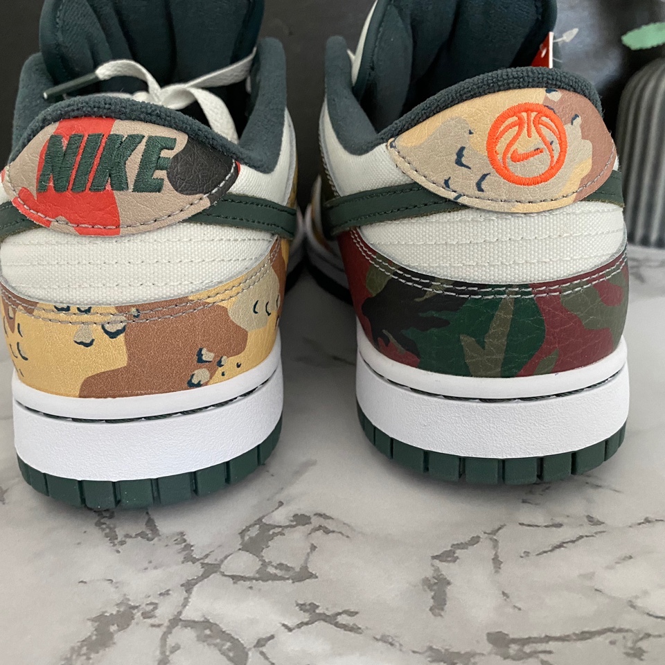 Nike Dunk Low SE Sail Multi Camo 착용 스타일 - 4