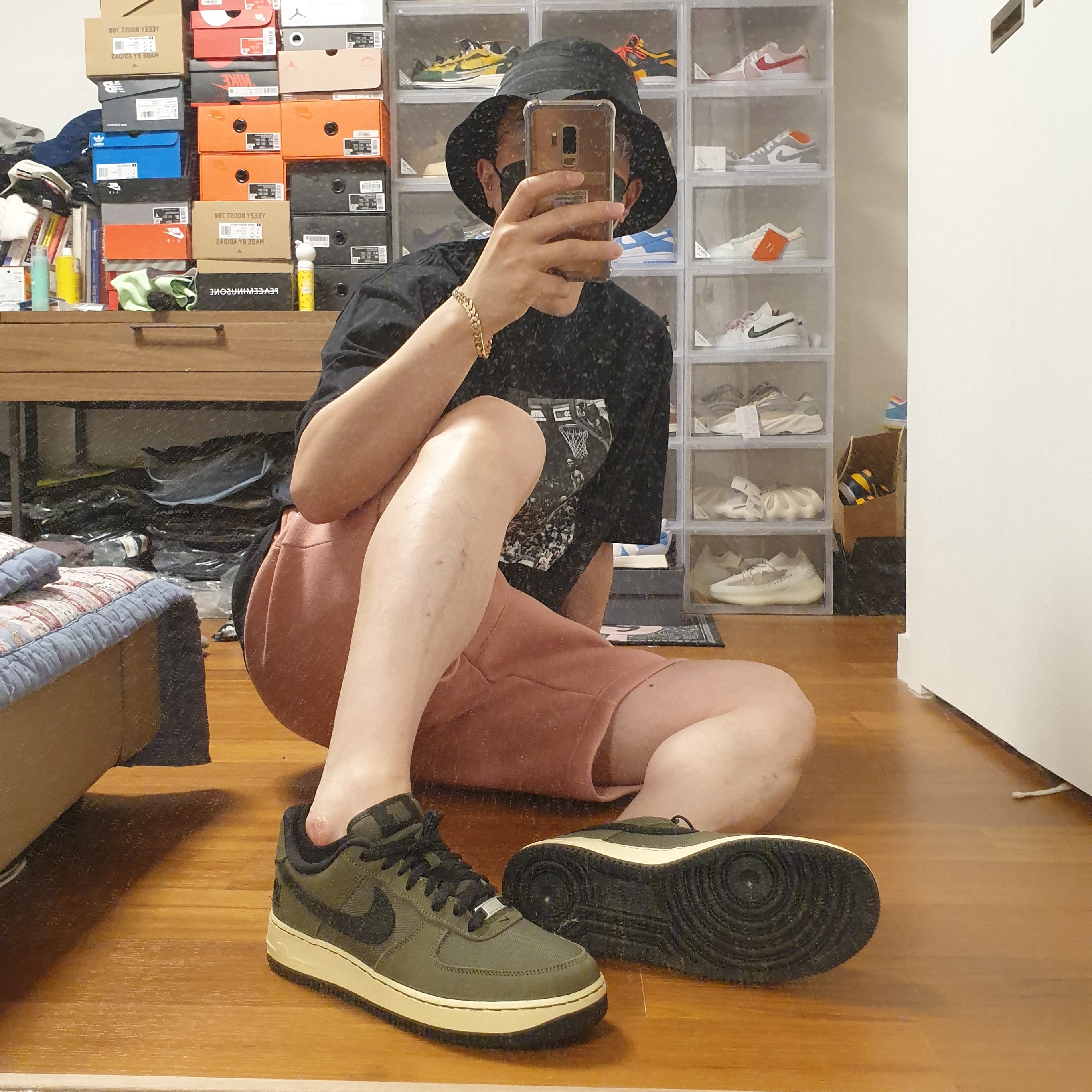 Jordan x Union Reverse Dunk T-Shirt Black, Jordan x Union Leisure Shorts Rust Pink 착용 스타일 - 4