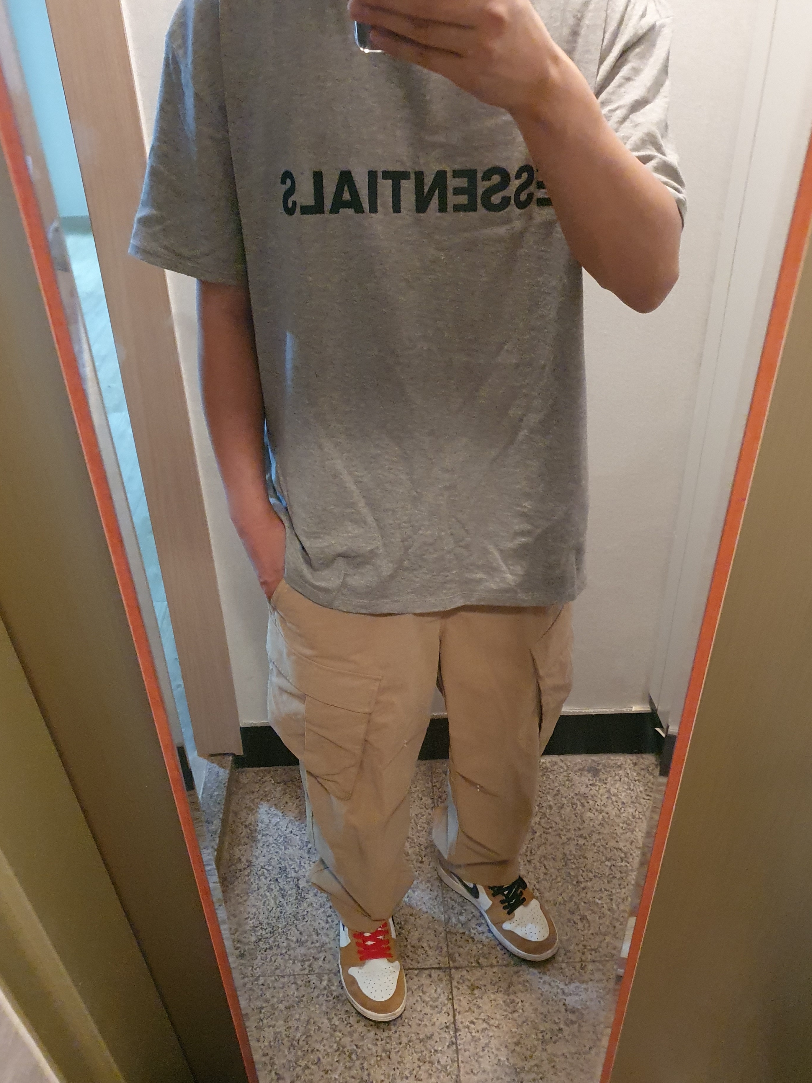 Jordan 1 Retro High Rookie of the Year, Essentials 3D Silicon Applique Boxy T-Shirt Oatmeal/Oatmeal Heather/Light Heather Oatmeal 2020 착용 스타일