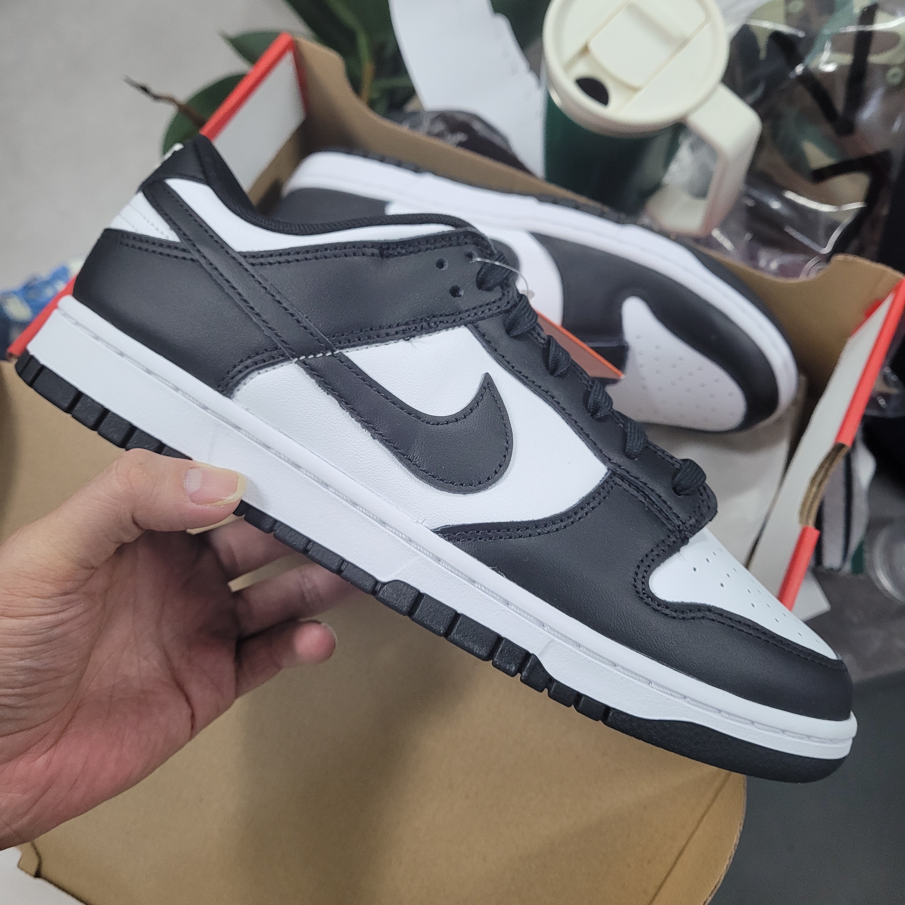 Nike Dunk Low Retro Black 착용 스타일 - 1