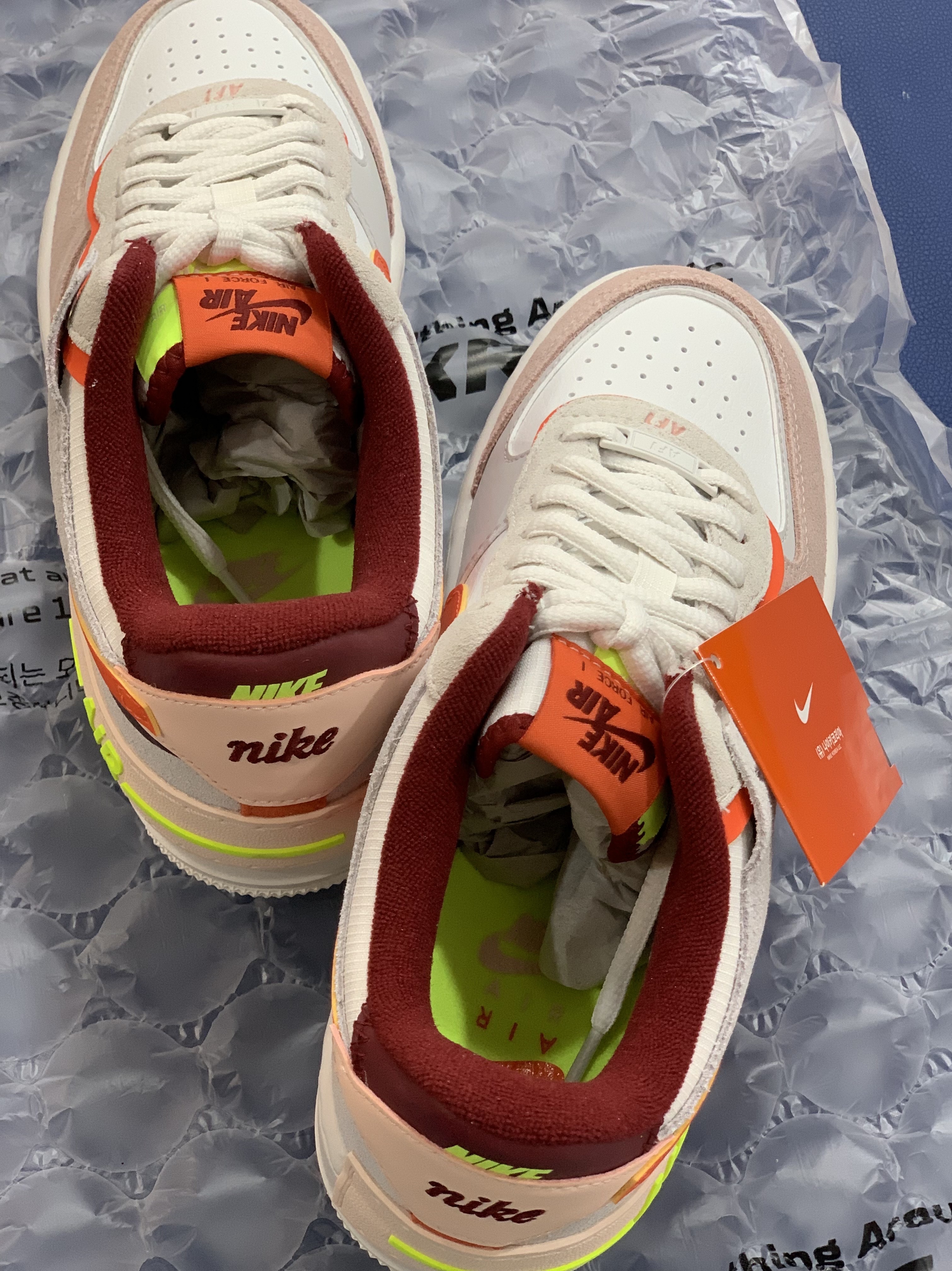 (W) Nike Air Force 1 Shadow Orange Pearl 착용 스타일 - 4