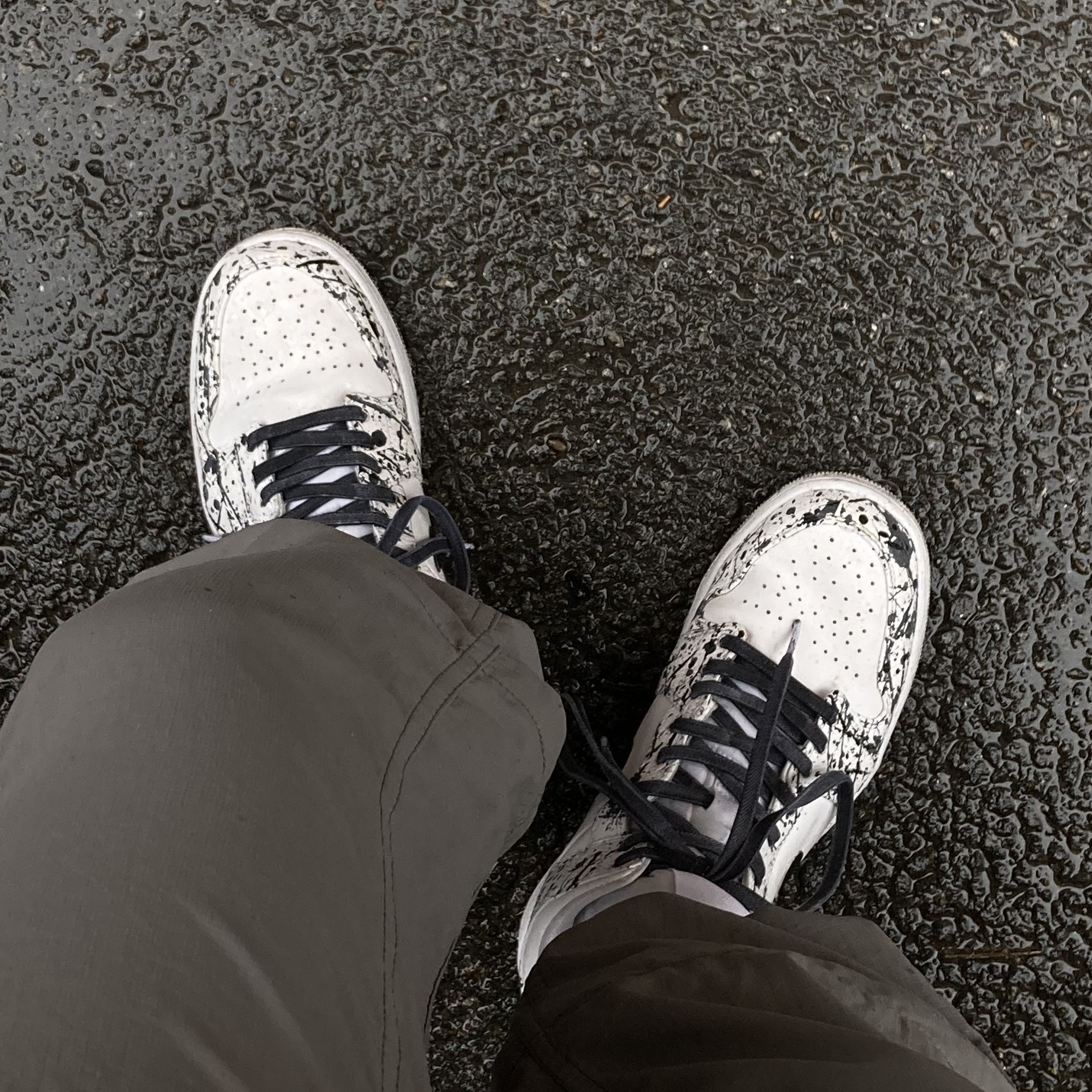 Jordan 1 Mid Triple White 착용 스타일 - 3