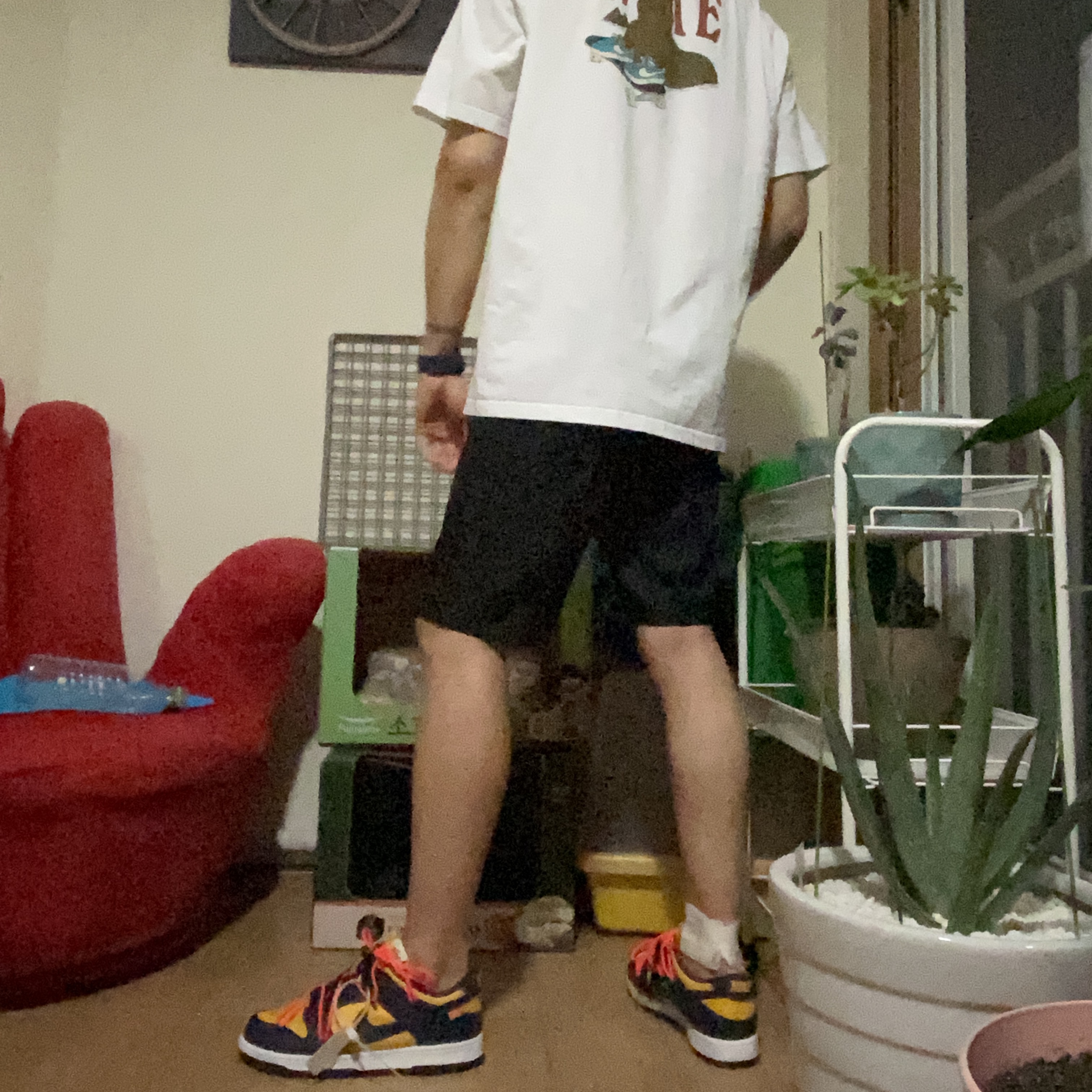 Nike x Off-White Dunk Low University Gold Midnight Navy 착용 스타일
