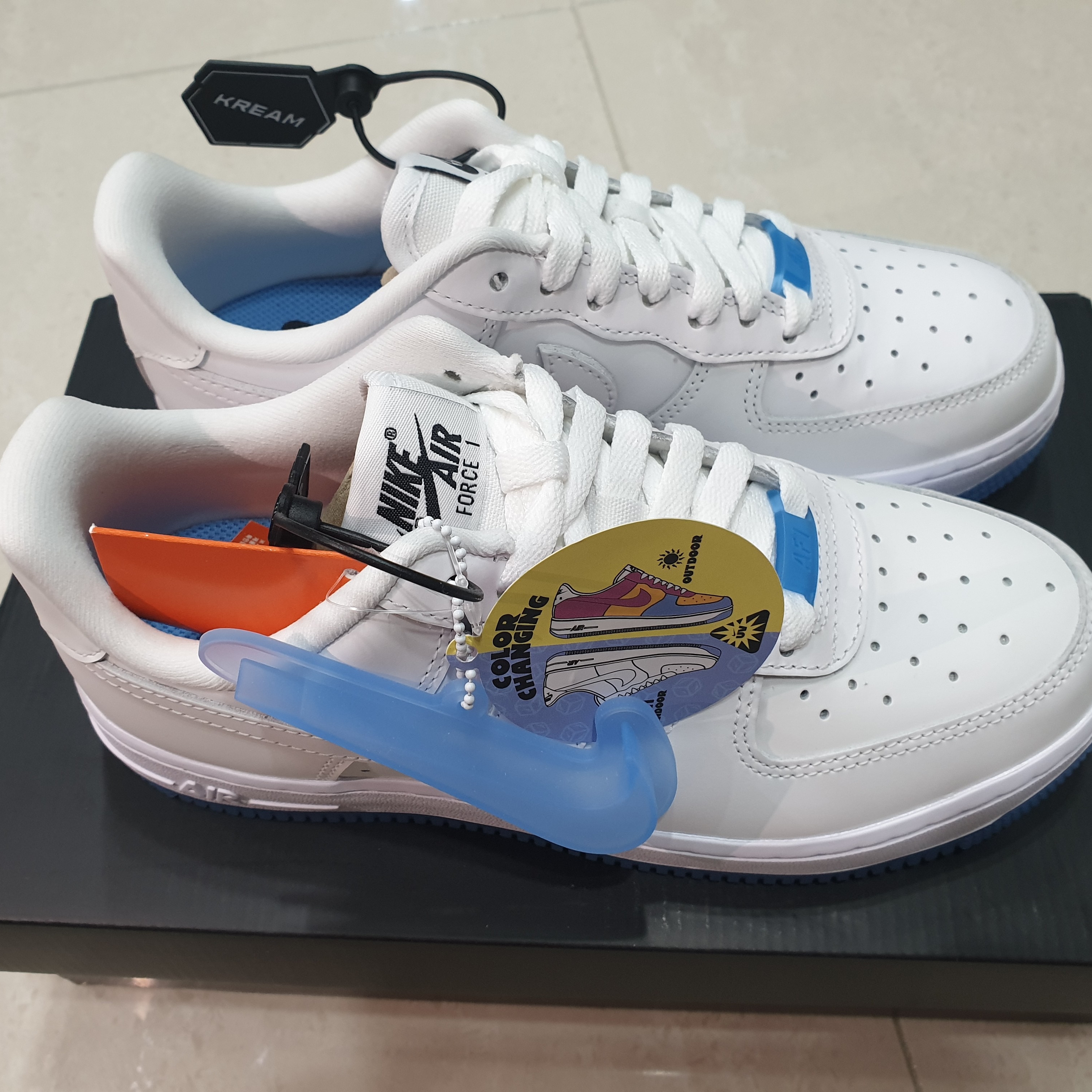 (W) Nike Air Force 1 '07 LX Photochromic 착용 스타일