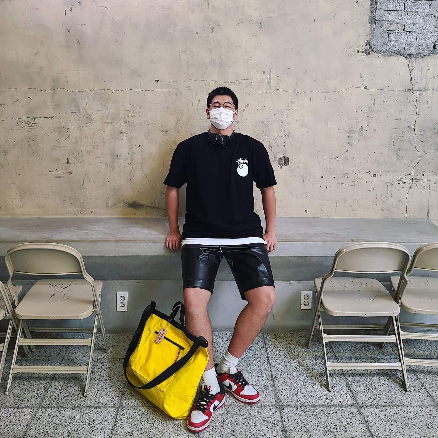 Nike SB Dunk Low Pro Chicago, Stussy 8 Ball T-Shirt Black - 21SS 착용 스타일