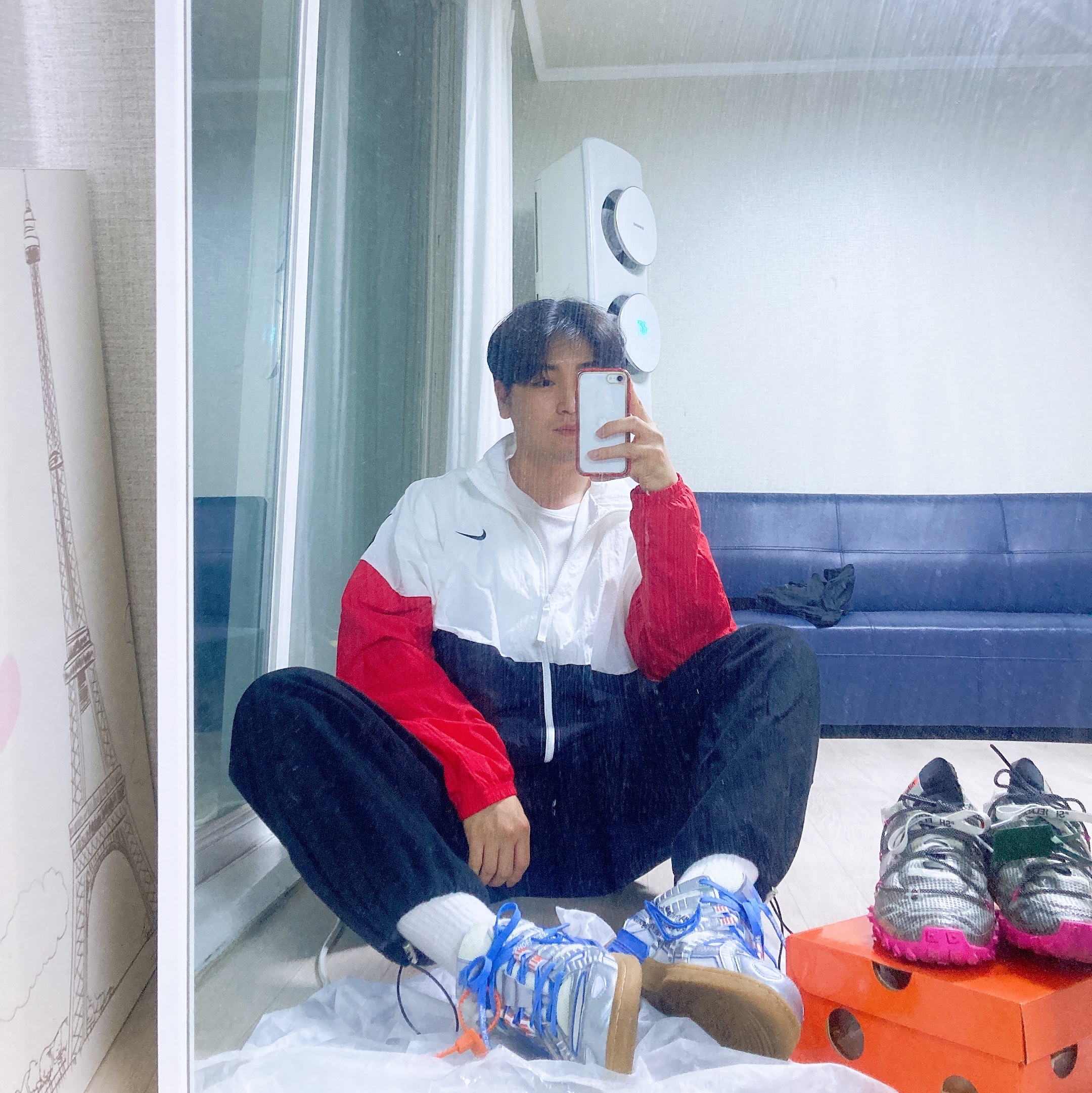 Nike x Off-White Air Rubber Dunk University Blue, (W) Nike x Off-White Waffle Racer Black 착용 스타일