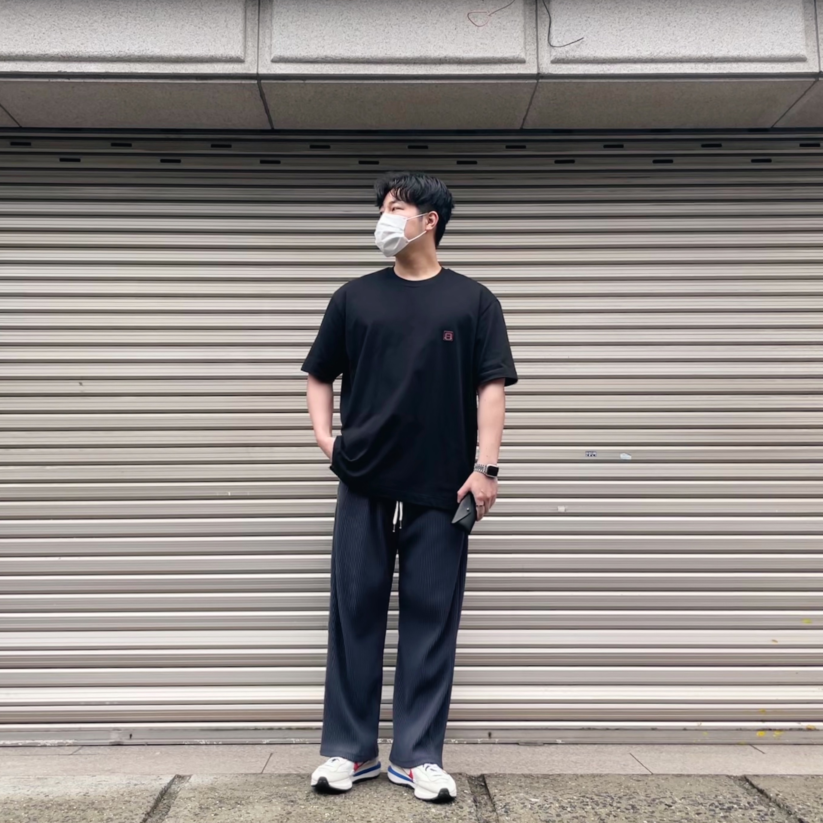 Nike x Sacai VaporWaffle Royal Fuchsia 착용 스타일 - 1