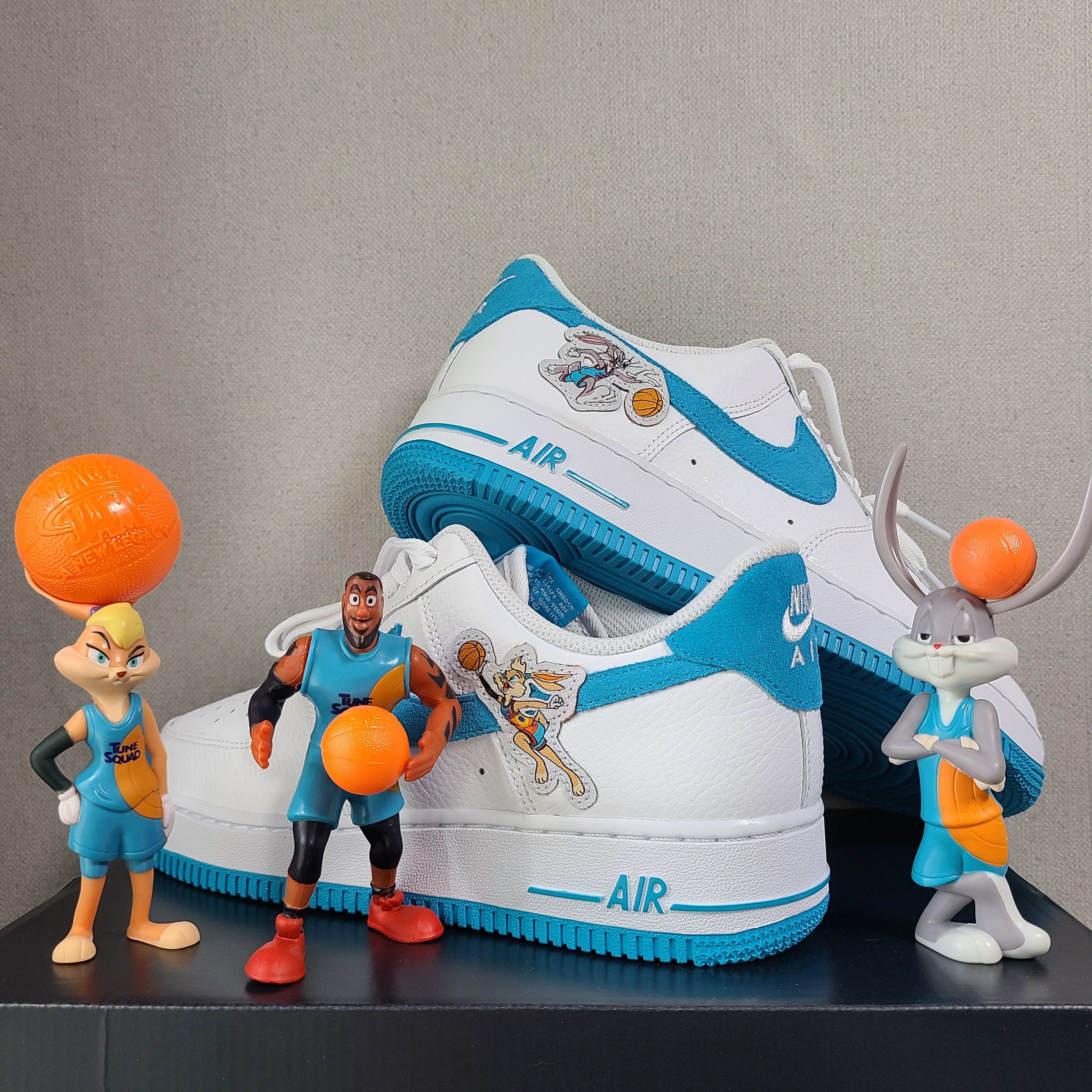 Nike x Space Jam: A New Legacy Air Force 1 '07 Tune Squad 착용 스타일