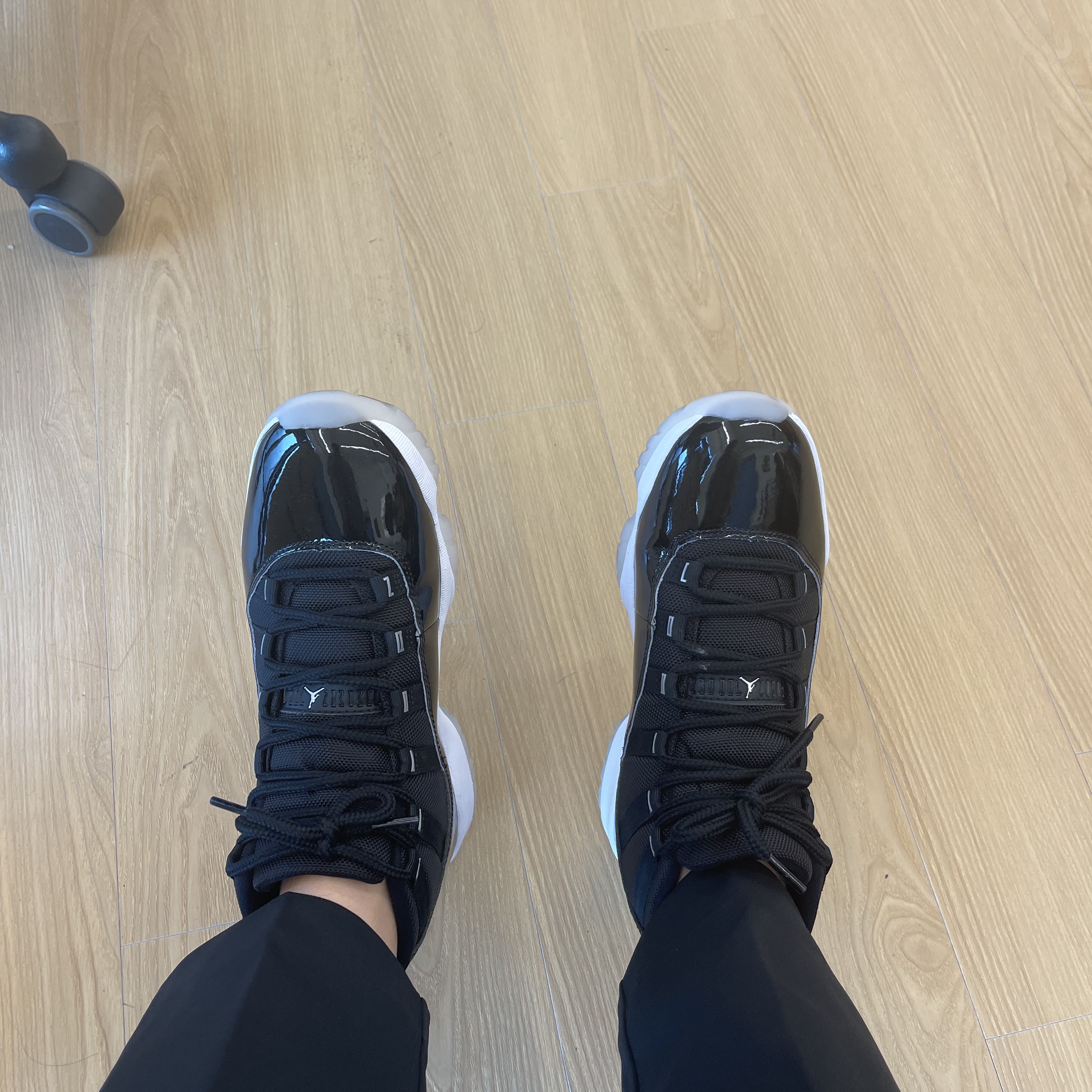 Jordan 11 Retro Jubilee 착용 스타일 - 1