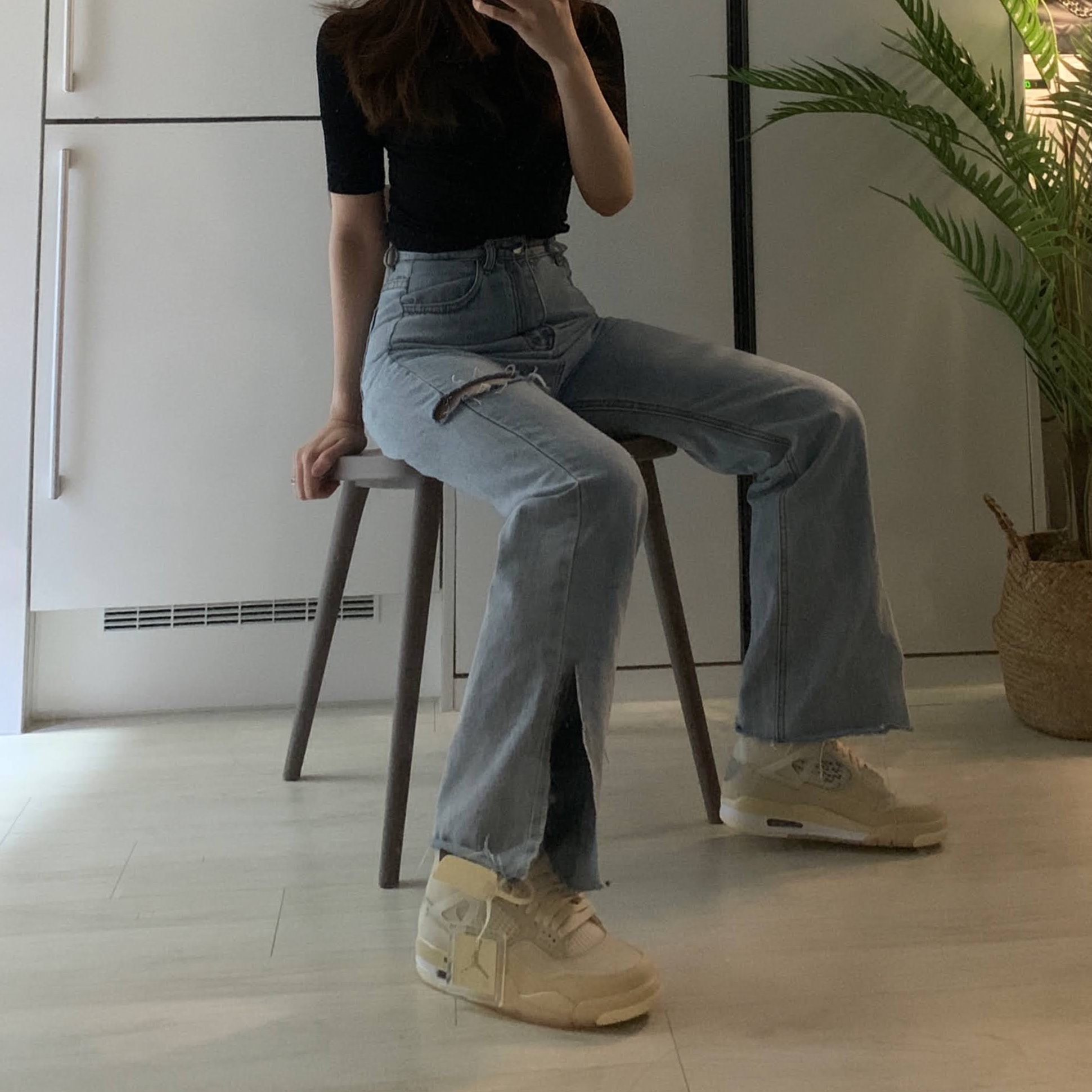 (W) Jordan 4 x Off-White Retro SP Sail 착용 스타일