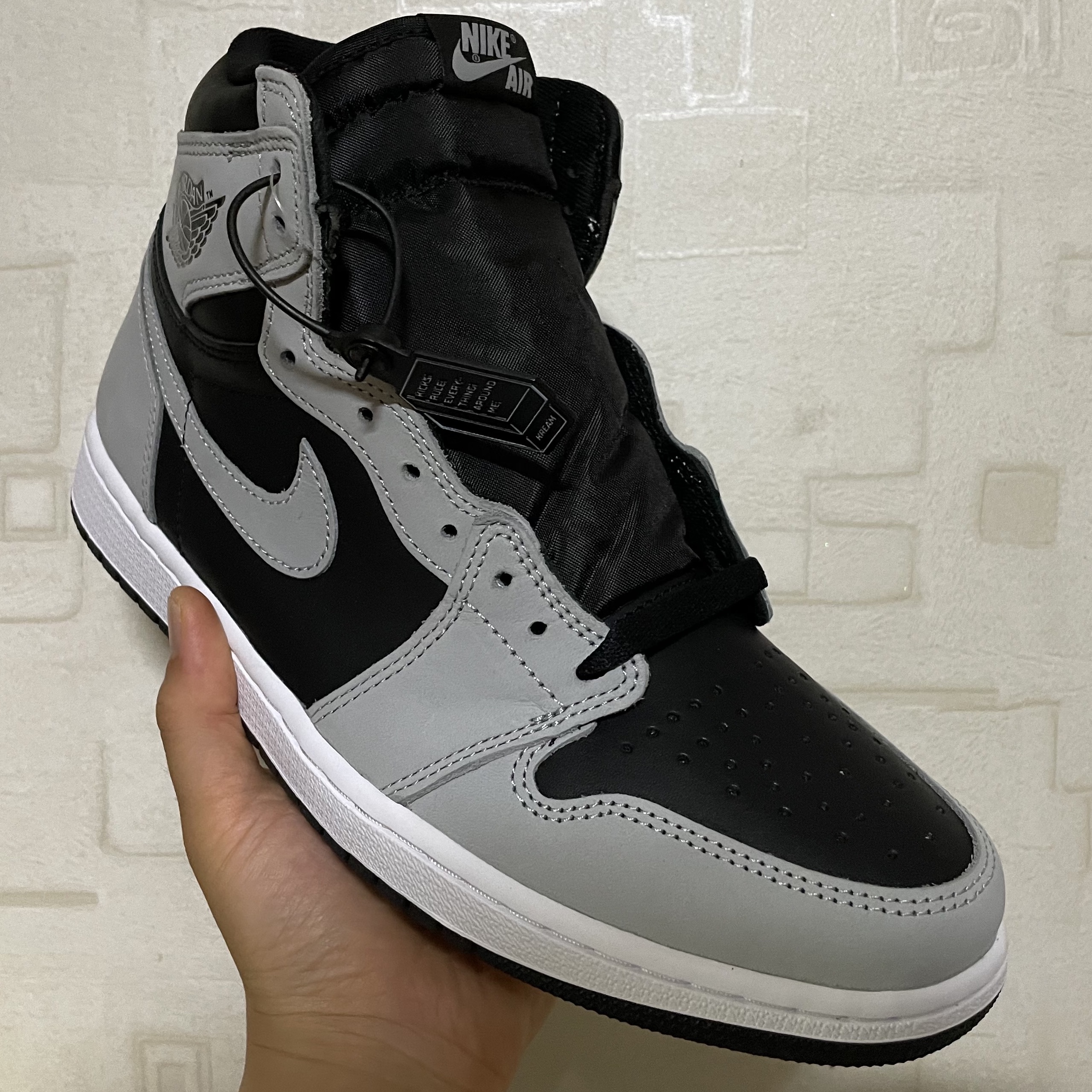 Jordan 1 Retro High OG Shadow 2.0 착용 스타일