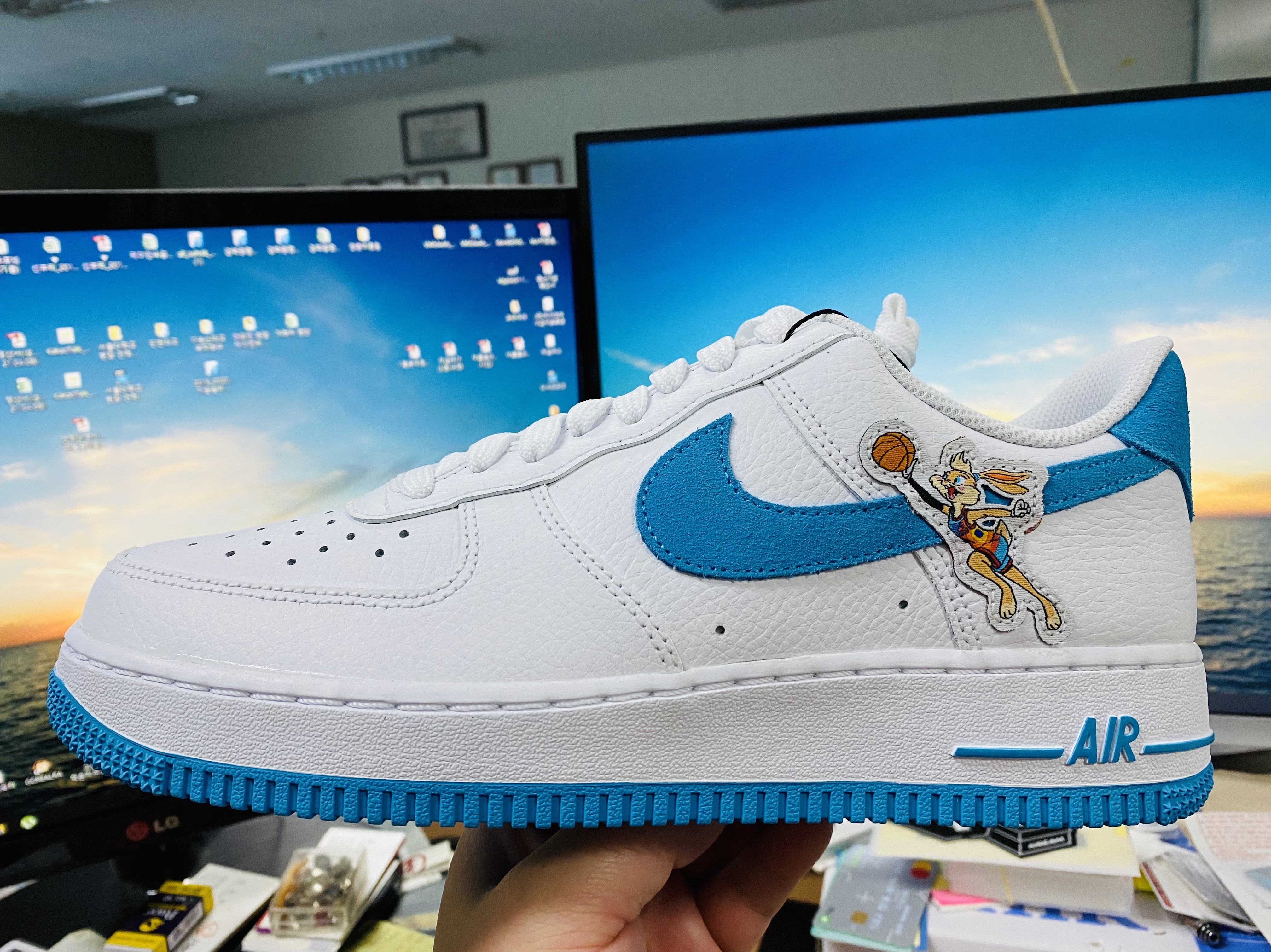 Nike x Space Jam: A New Legacy Air Force 1 '07 Tune Squad 착용 스타일