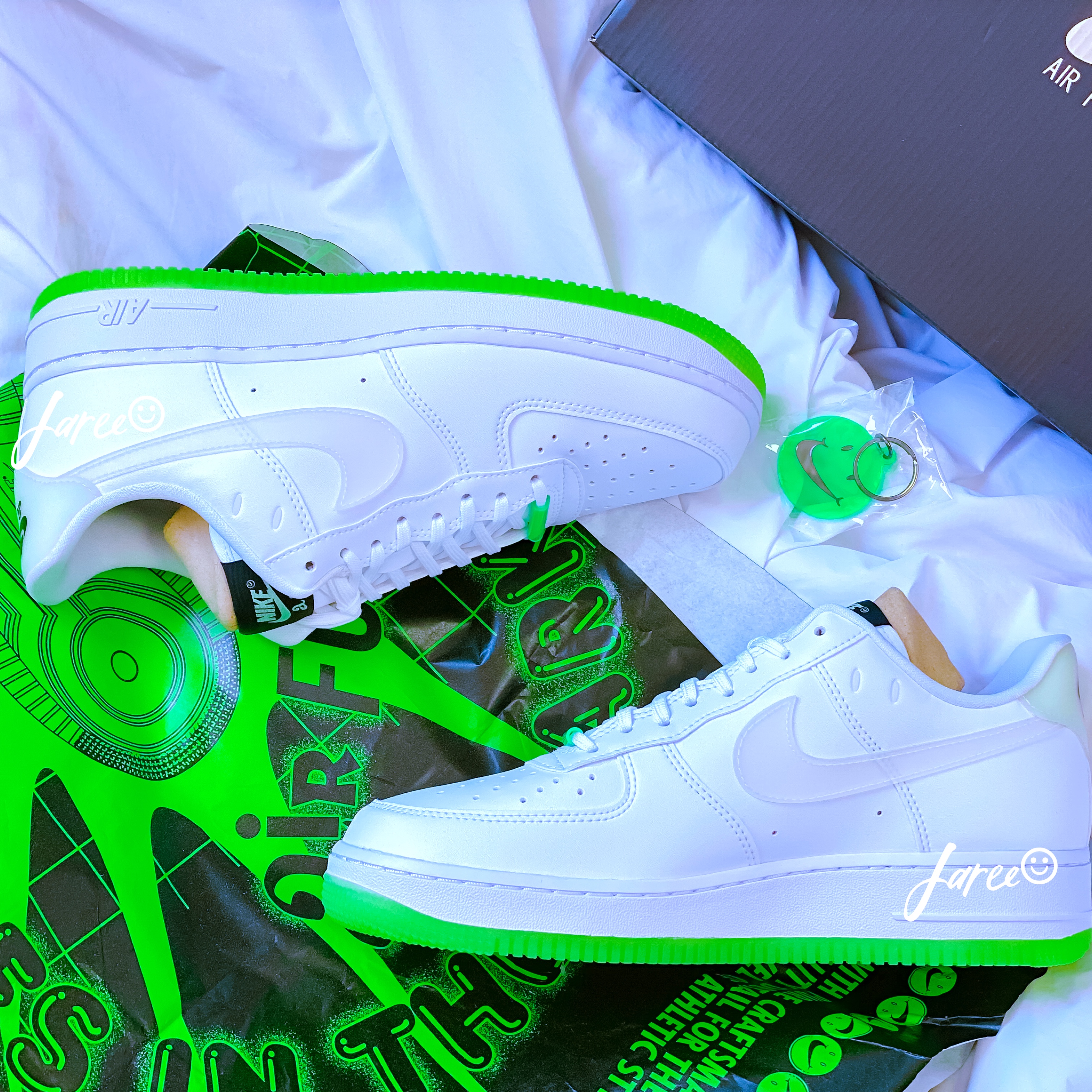 (W) Nike Air Force 1 '07 LX Have a Nike Day White Glow 착용 스타일 - 1