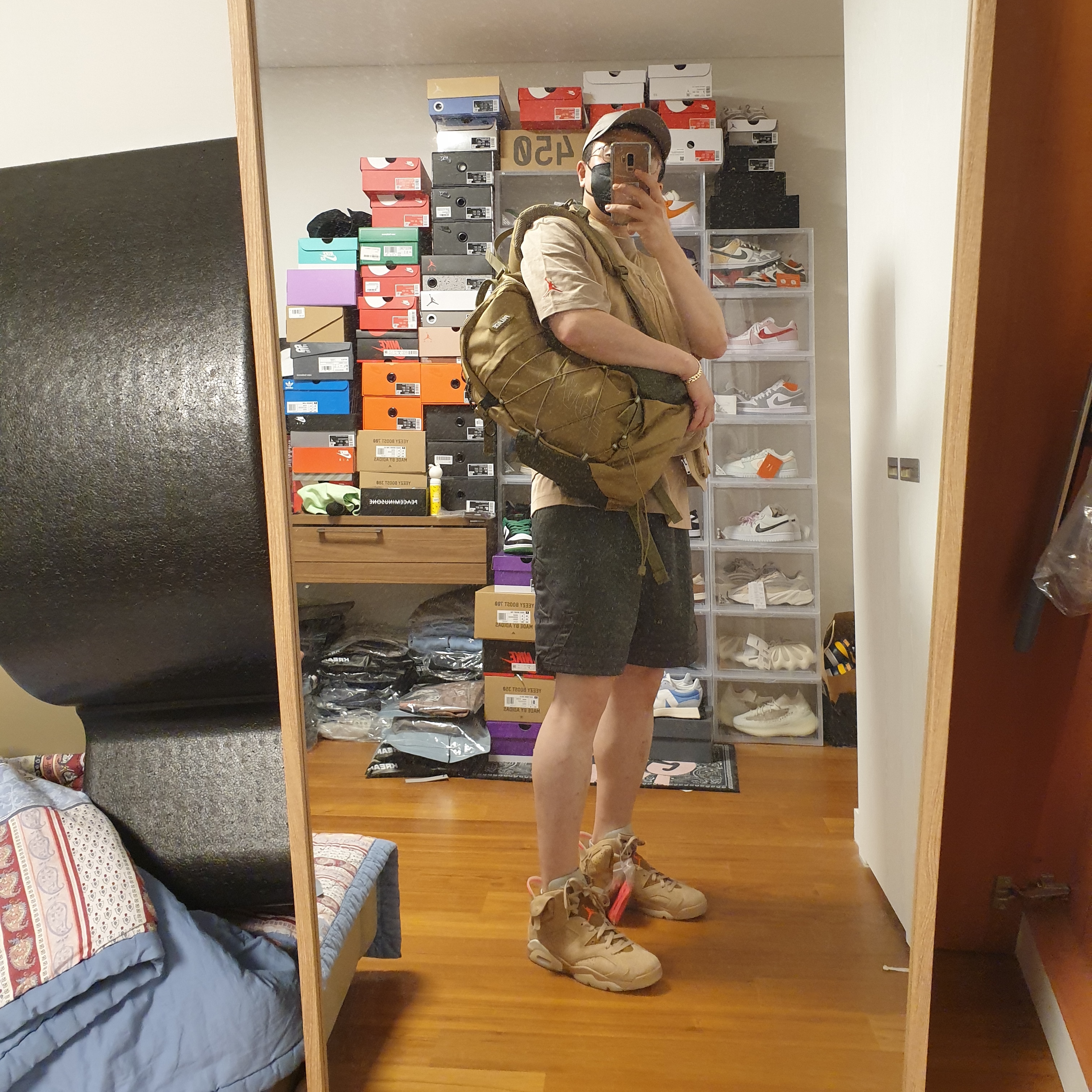 Jordan 6 x Travis Scott Retro SP British Khaki, Jordan x Travis Scott Utility Vest - Asia 착용 스타일 - 3