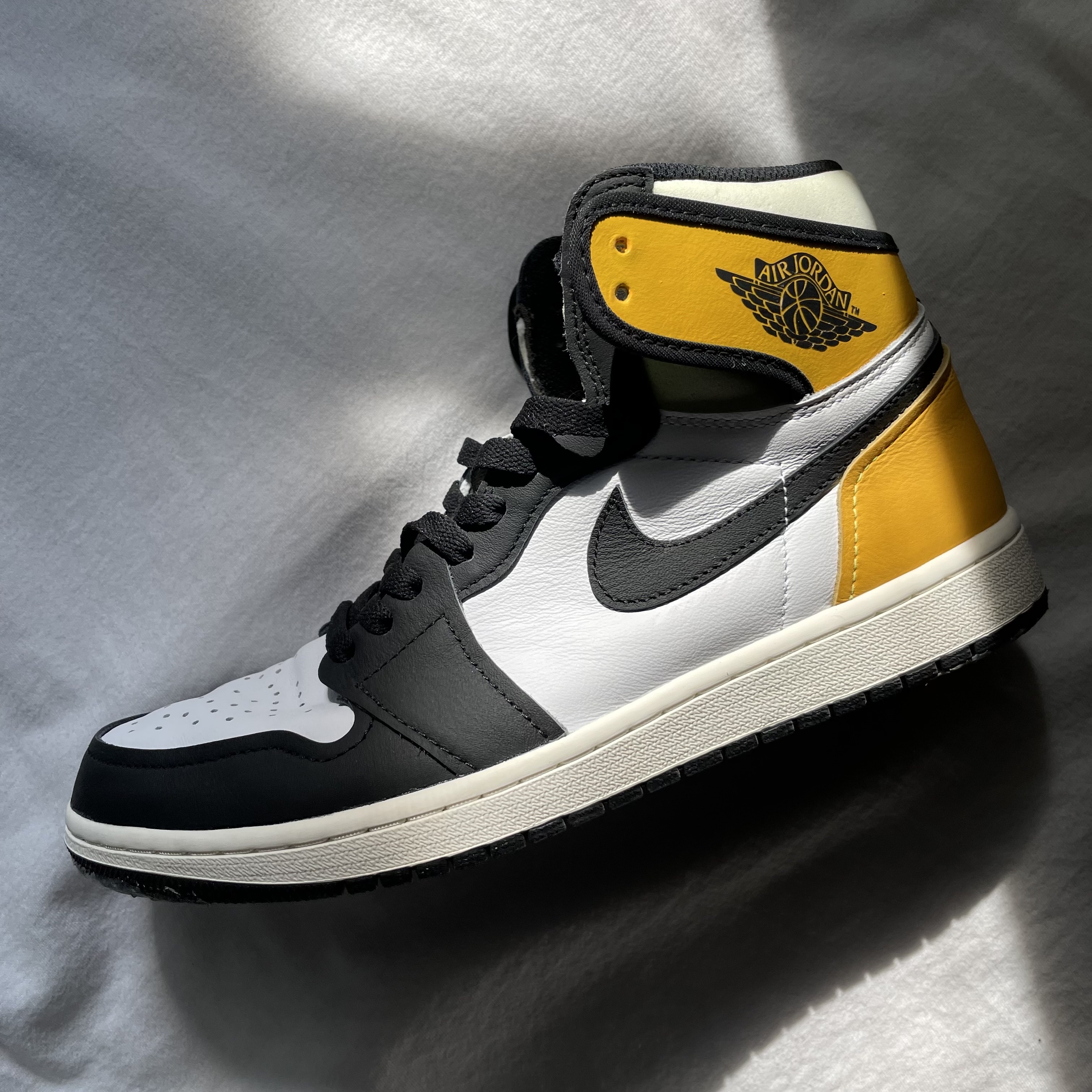 Jordan 1 Retro High OG Volt Gold, (GS) Jordan 1 Retro High OG Volt Gold 착용 스타일