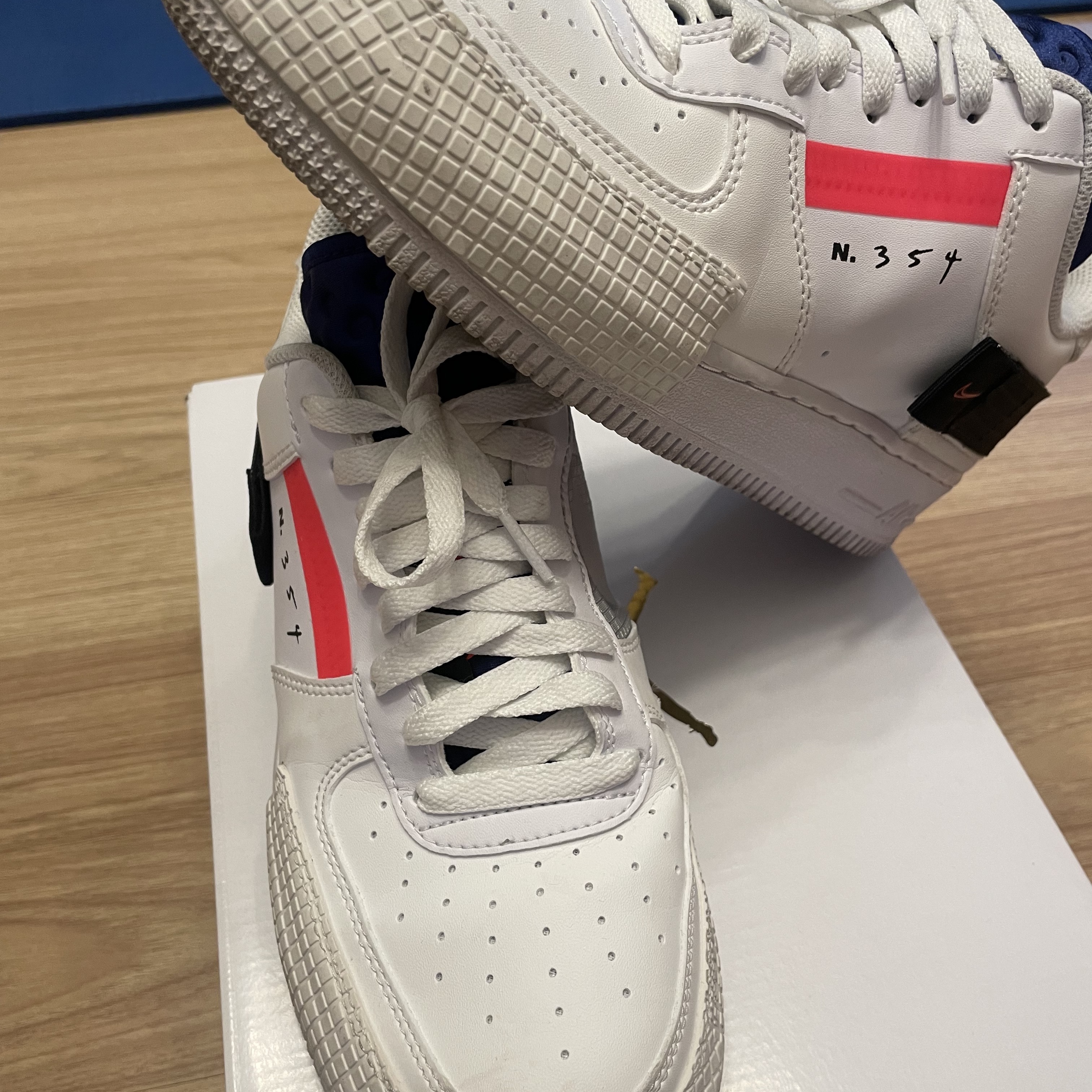 Nike Air Force 1 Type 착용 스타일 - 3