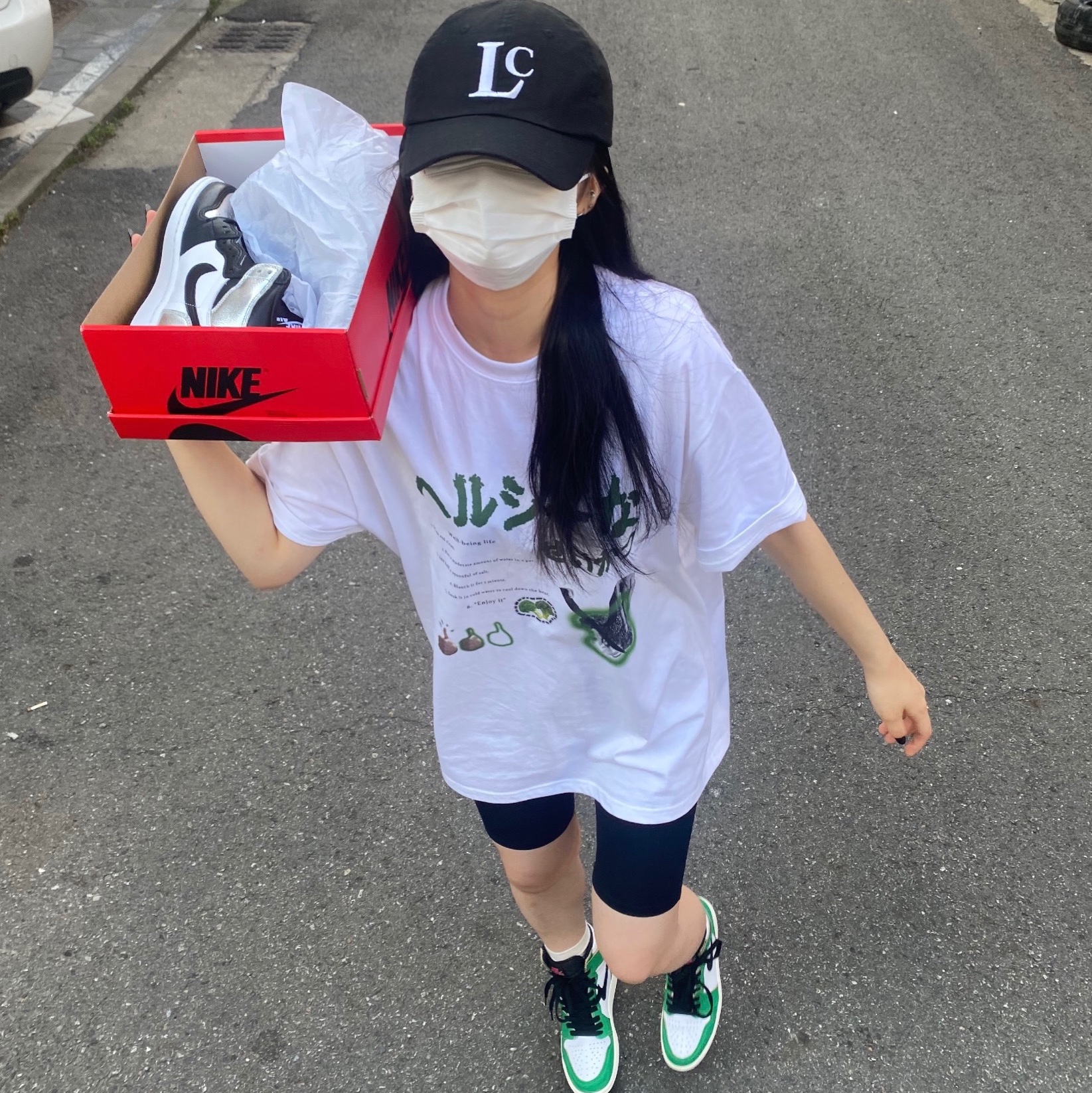 (W) Jordan 1 Retro High OG Silver Toe, (W) Jordan 1 Retro High OG Lucky Green 착용 스타일
