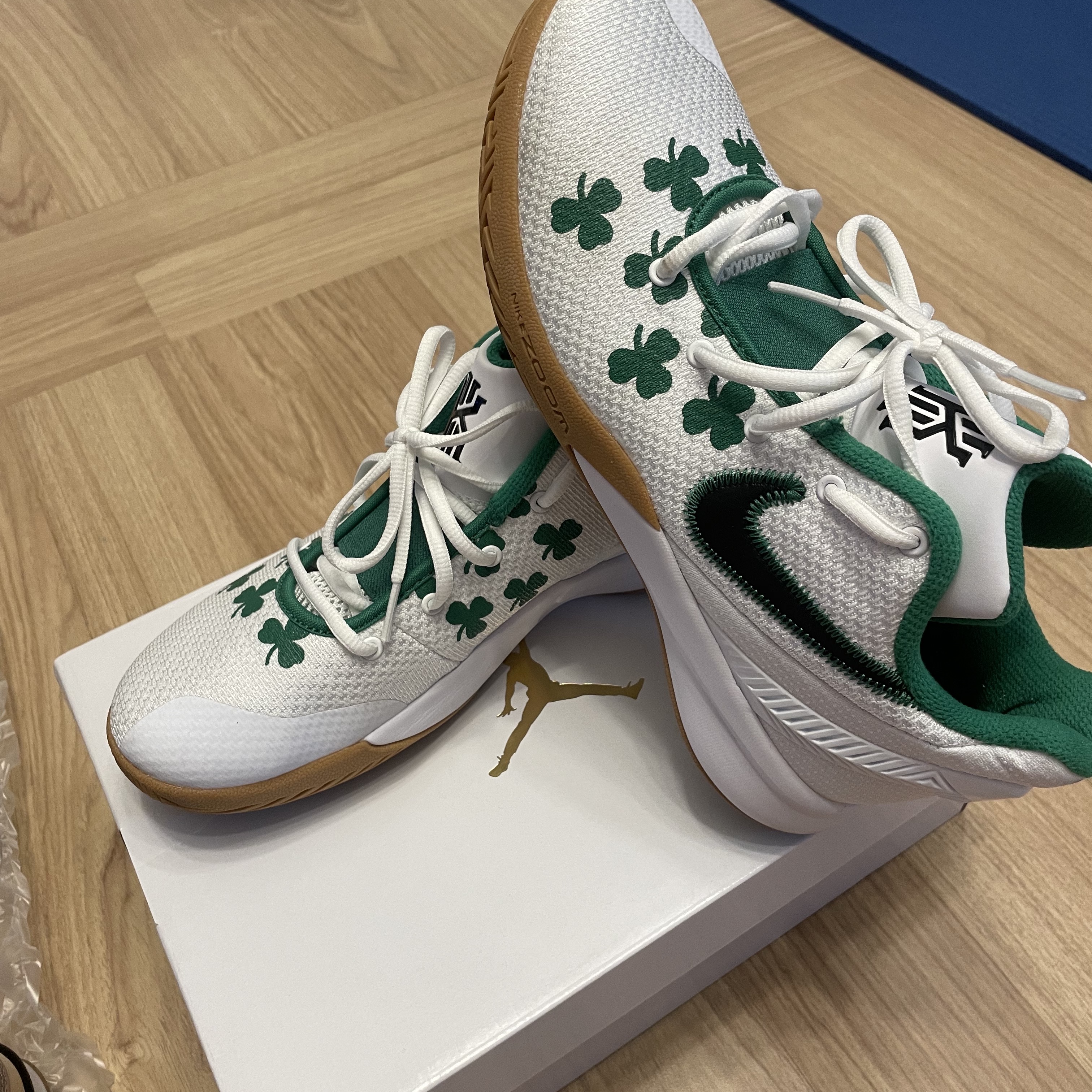 Nike Kyrie Flytrap 2 EP Boston Celtics 착용 스타일 - 2