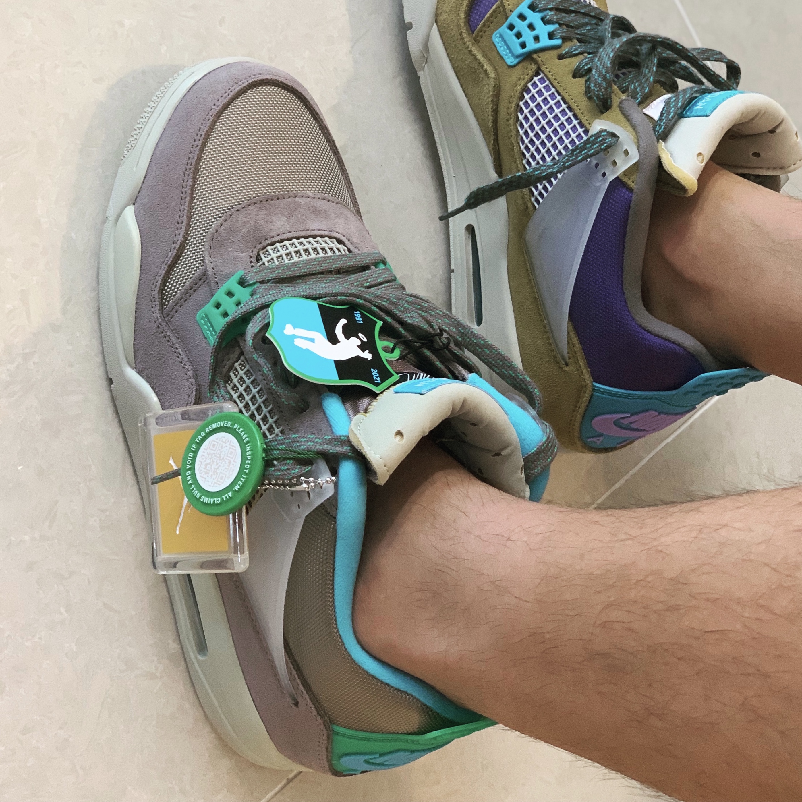 Jordan 4 x Union Retro SP Taupe Haze 착용 스타일 - 2