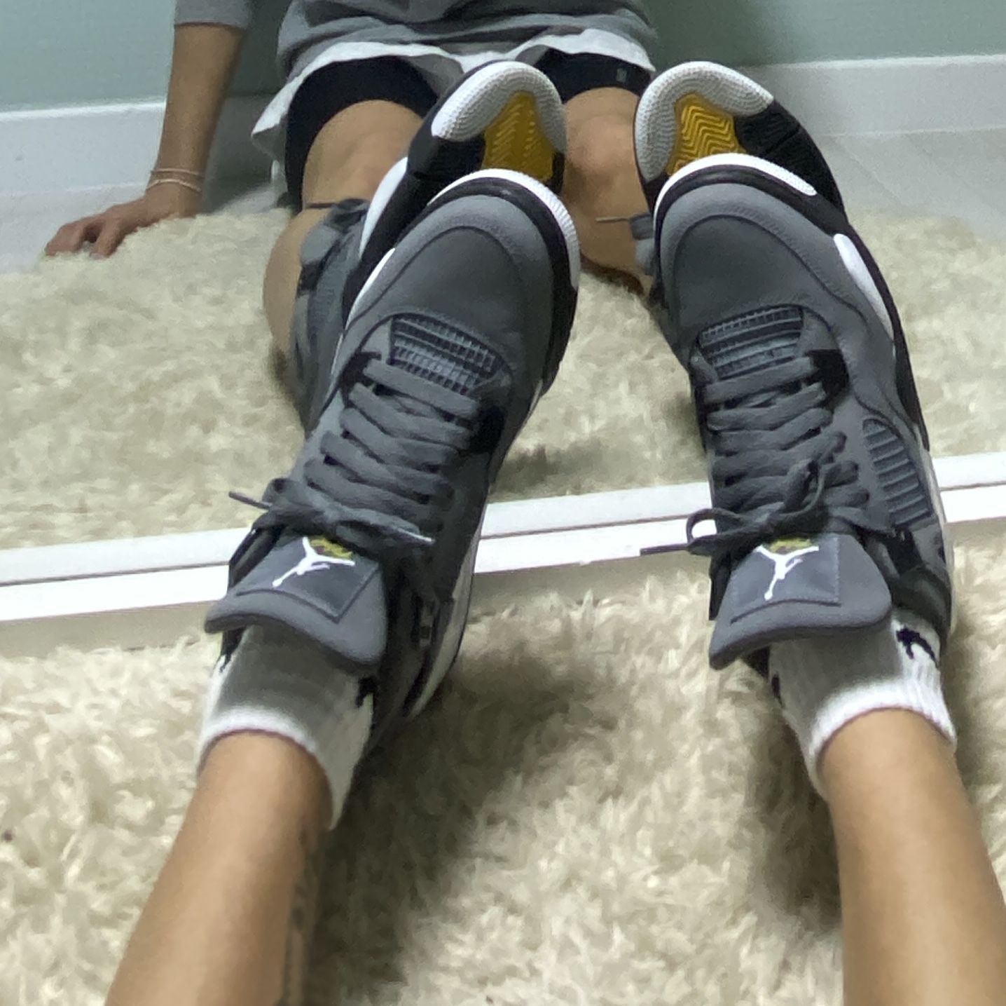 Jordan 4 Retro Cool Grey 2019 착용 스타일