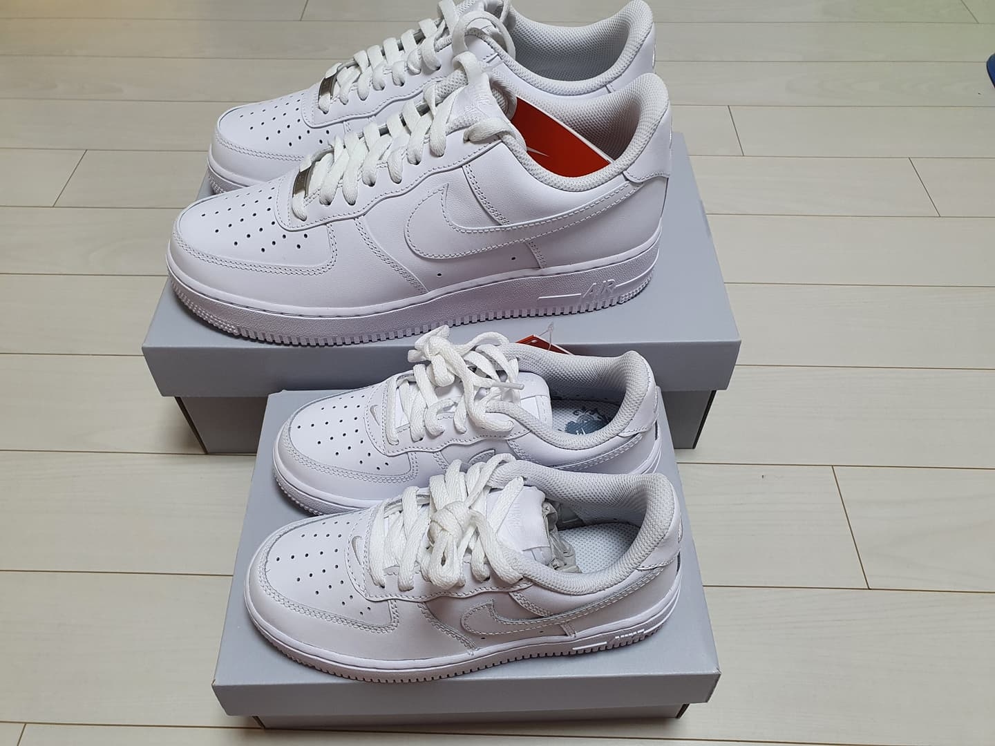 Nike Air Force 1 '07 Low White 착용 스타일 - 1