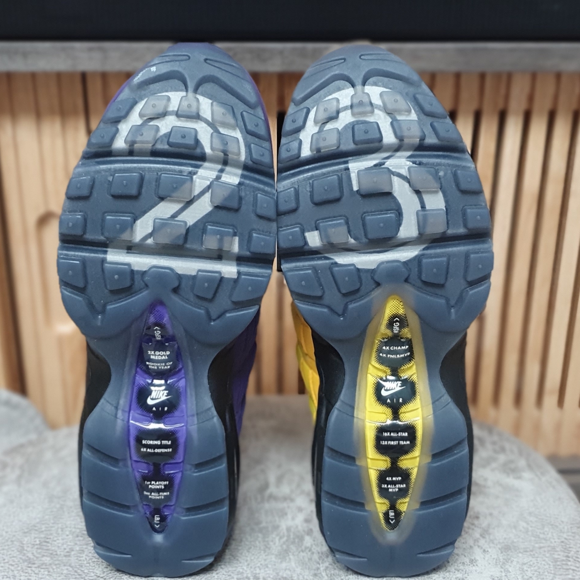 Nike Air Max 95 NRG LeBron Lakers Home Team 착용 스타일 - 5