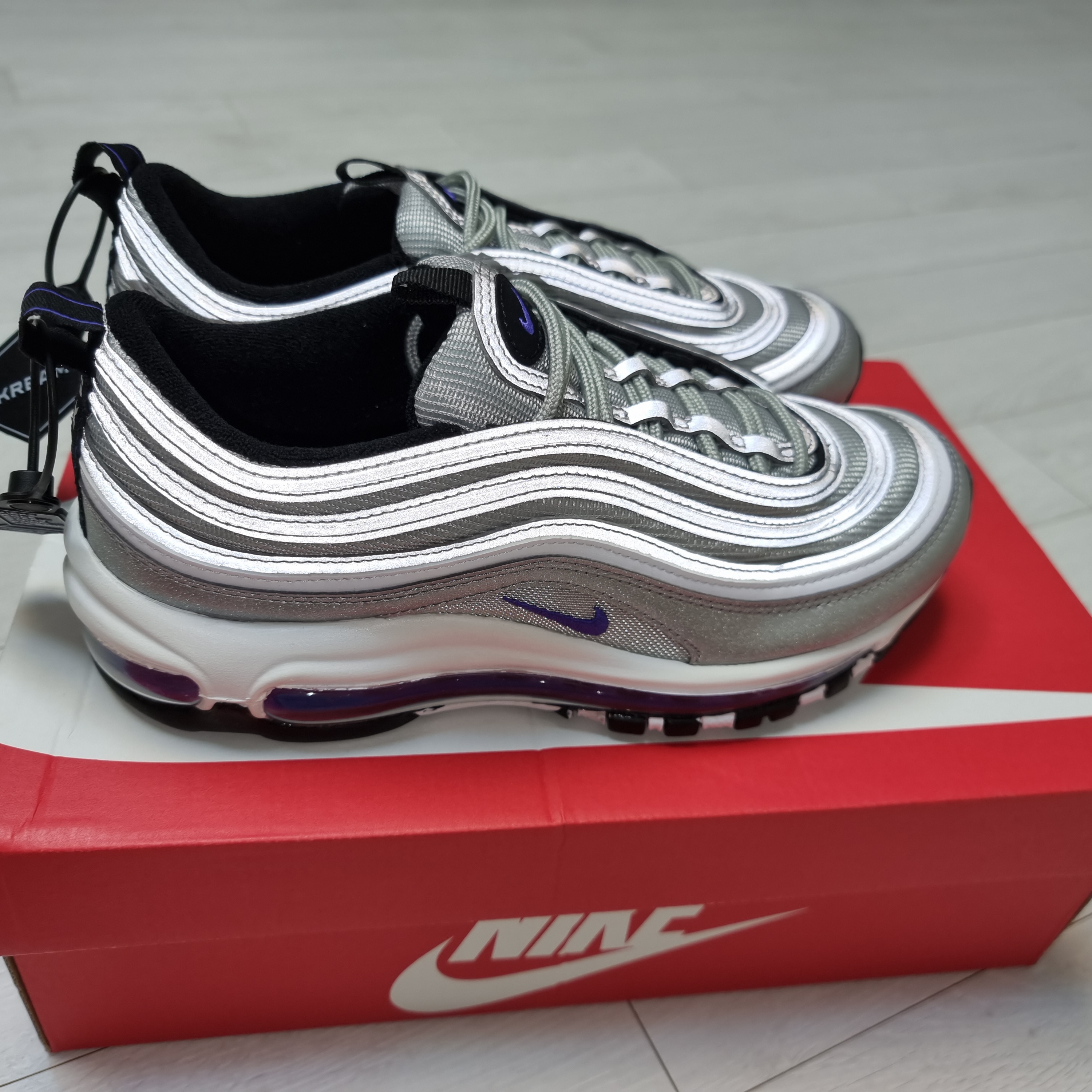 Nike Air Max 97 Persian Violet 착용 스타일 - 1