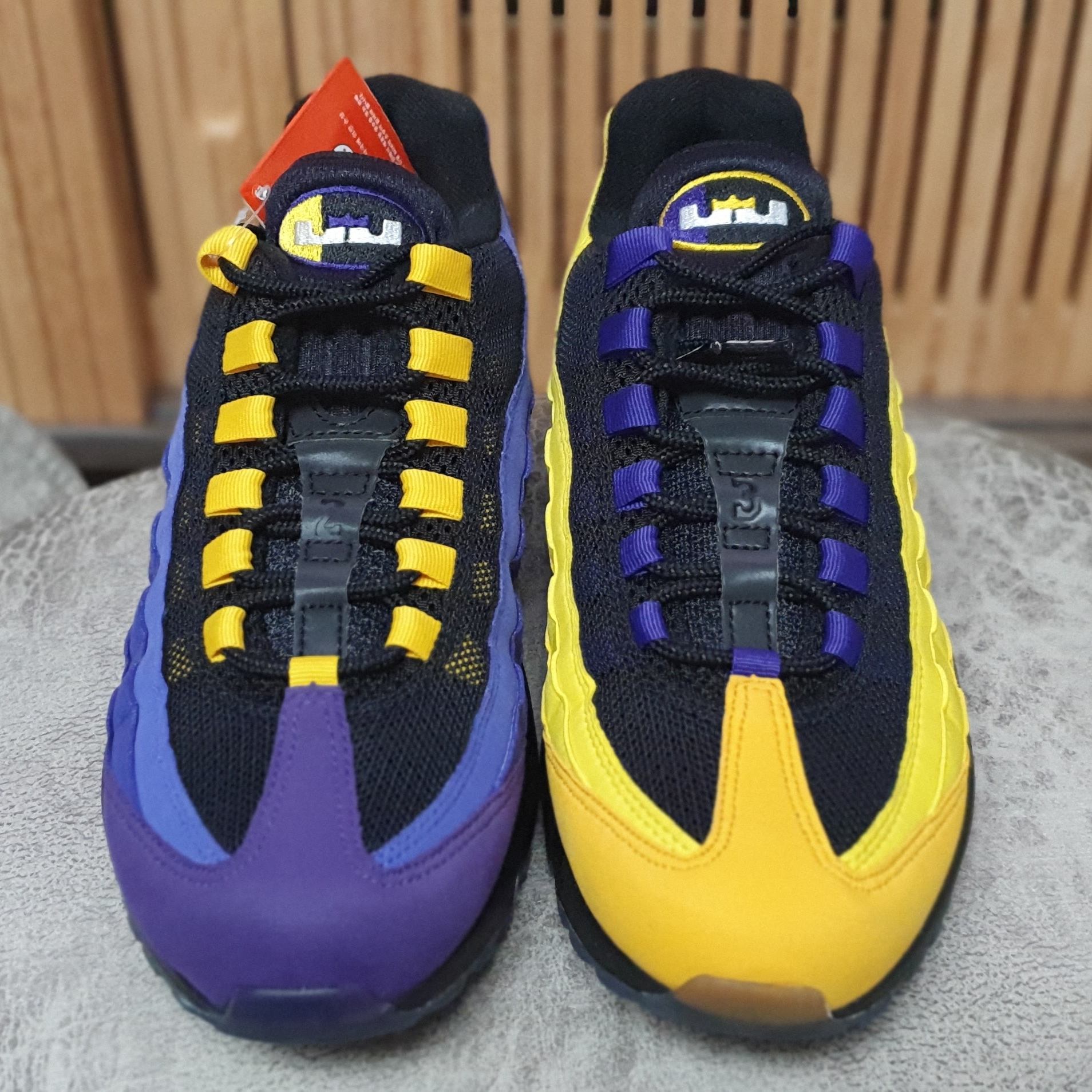 Nike Air Max 95 NRG LeBron Lakers Home Team 착용 스타일 - 4
