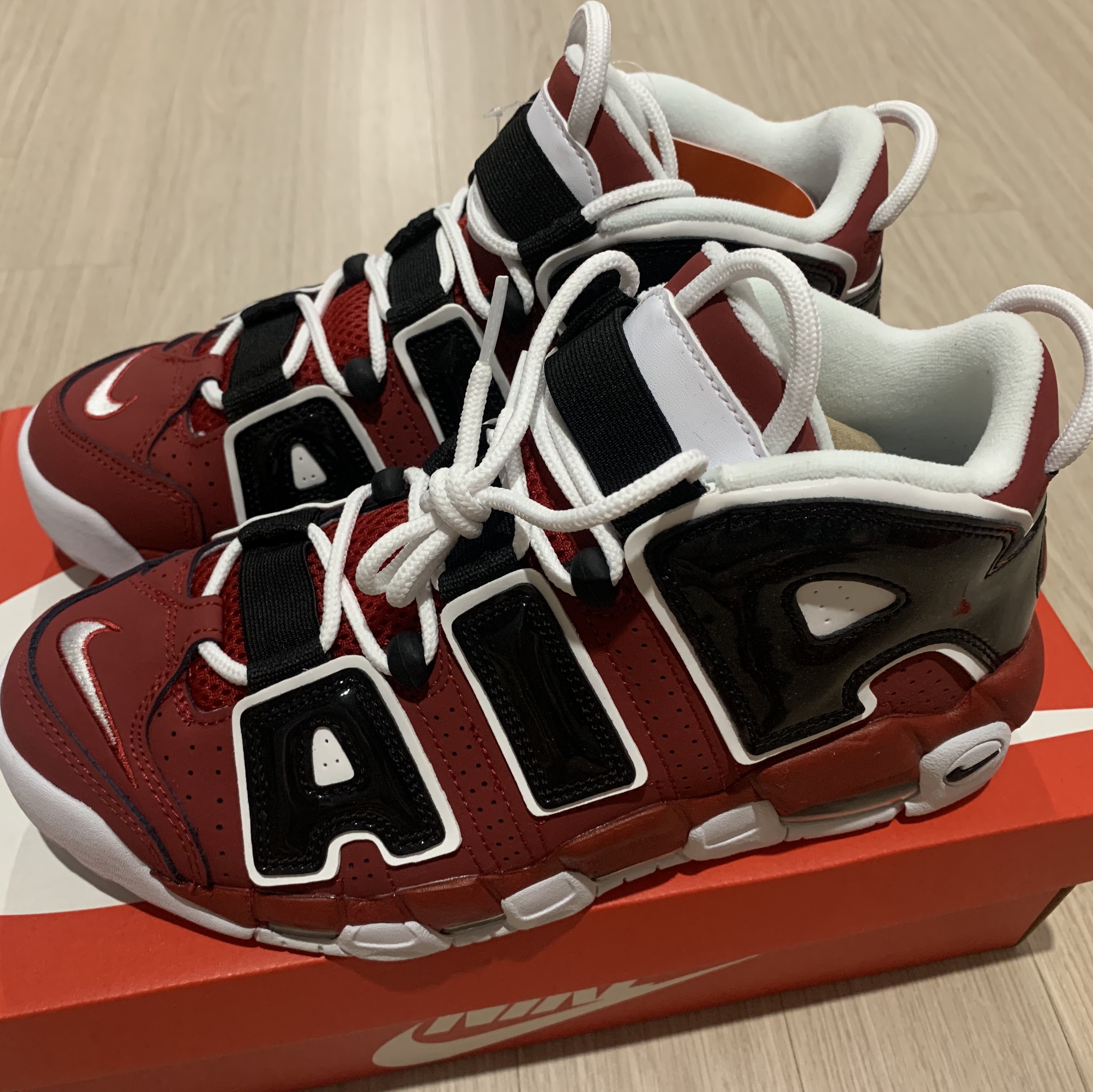 Nike Air More Uptempo 96 Bulls 2021 착용 스타일