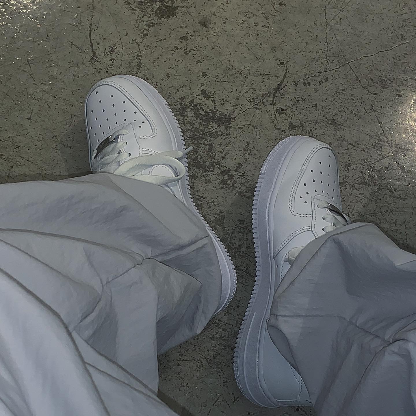 (W) Nike Air Force 1 '07 Low White 착용 스타일