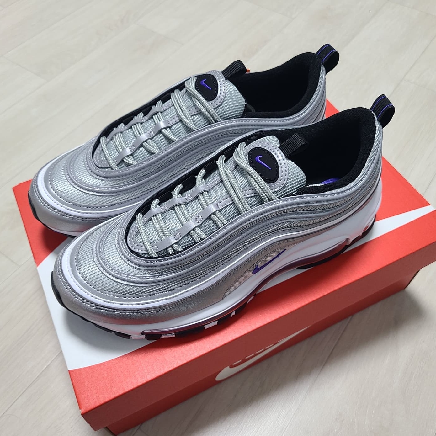 Nike Air Max 97 Persian Violet 착용 스타일 - 4