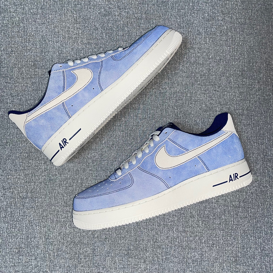 Nike Air Force 1 '07 LV8 Dusty Blue, Nike Air Force 1 '07 Low White 착용 스타일 - 1