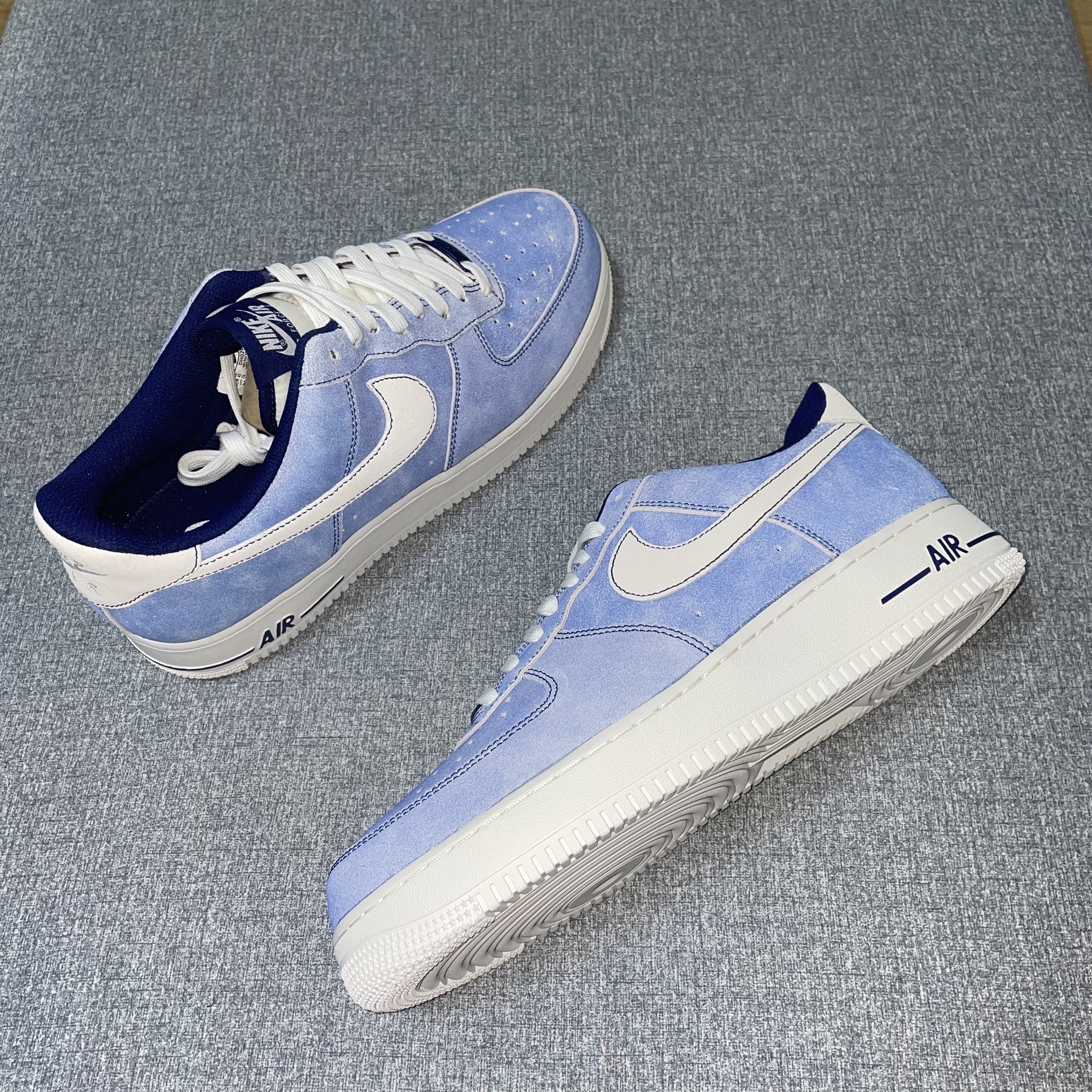 Nike Air Force 1 '07 LV8 Dusty Blue, Nike Air Force 1 '07 Low White 착용 스타일 - 4