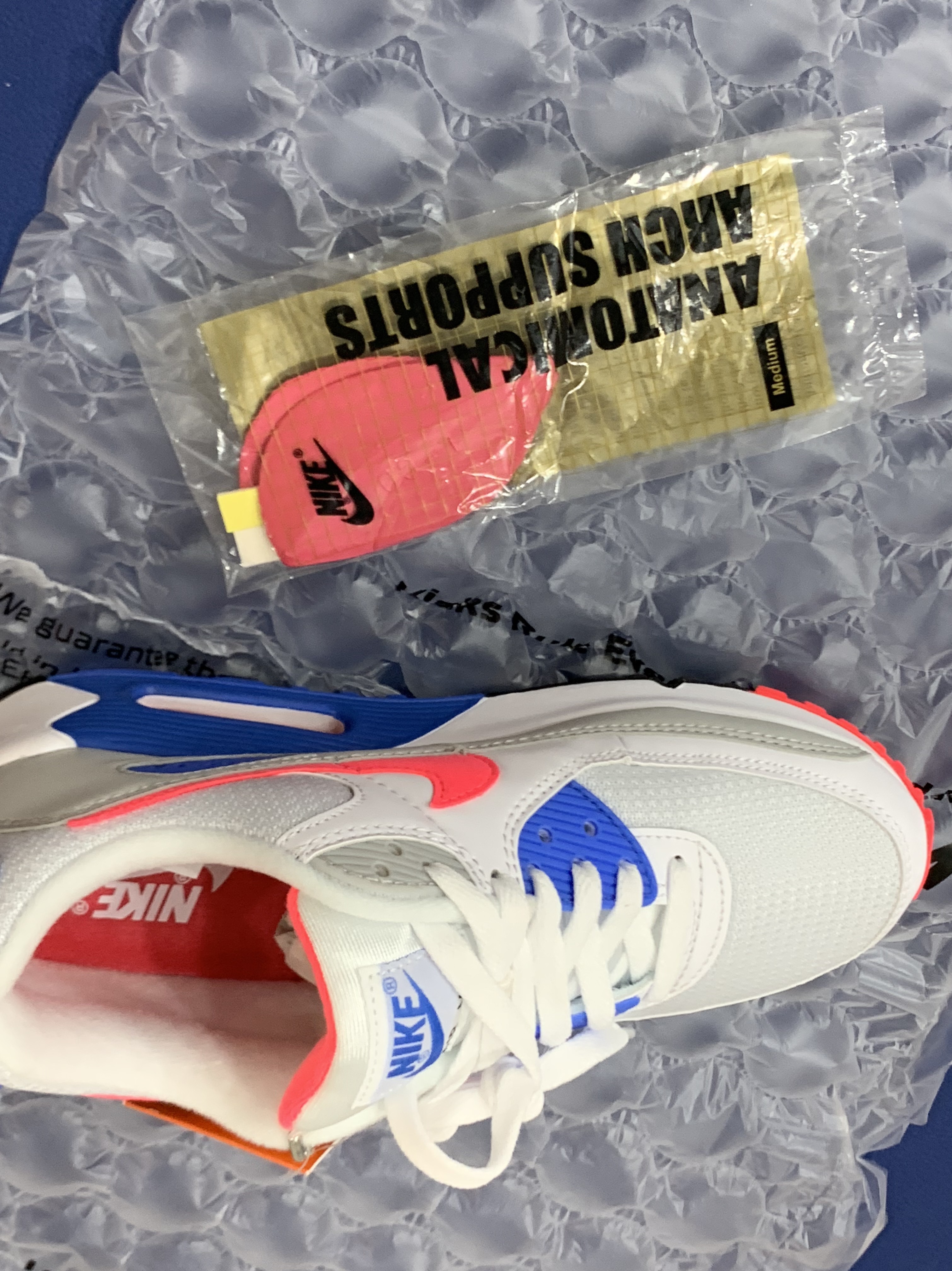 (W) Nike Air Max 3 Hot Coral 착용 스타일 - 4