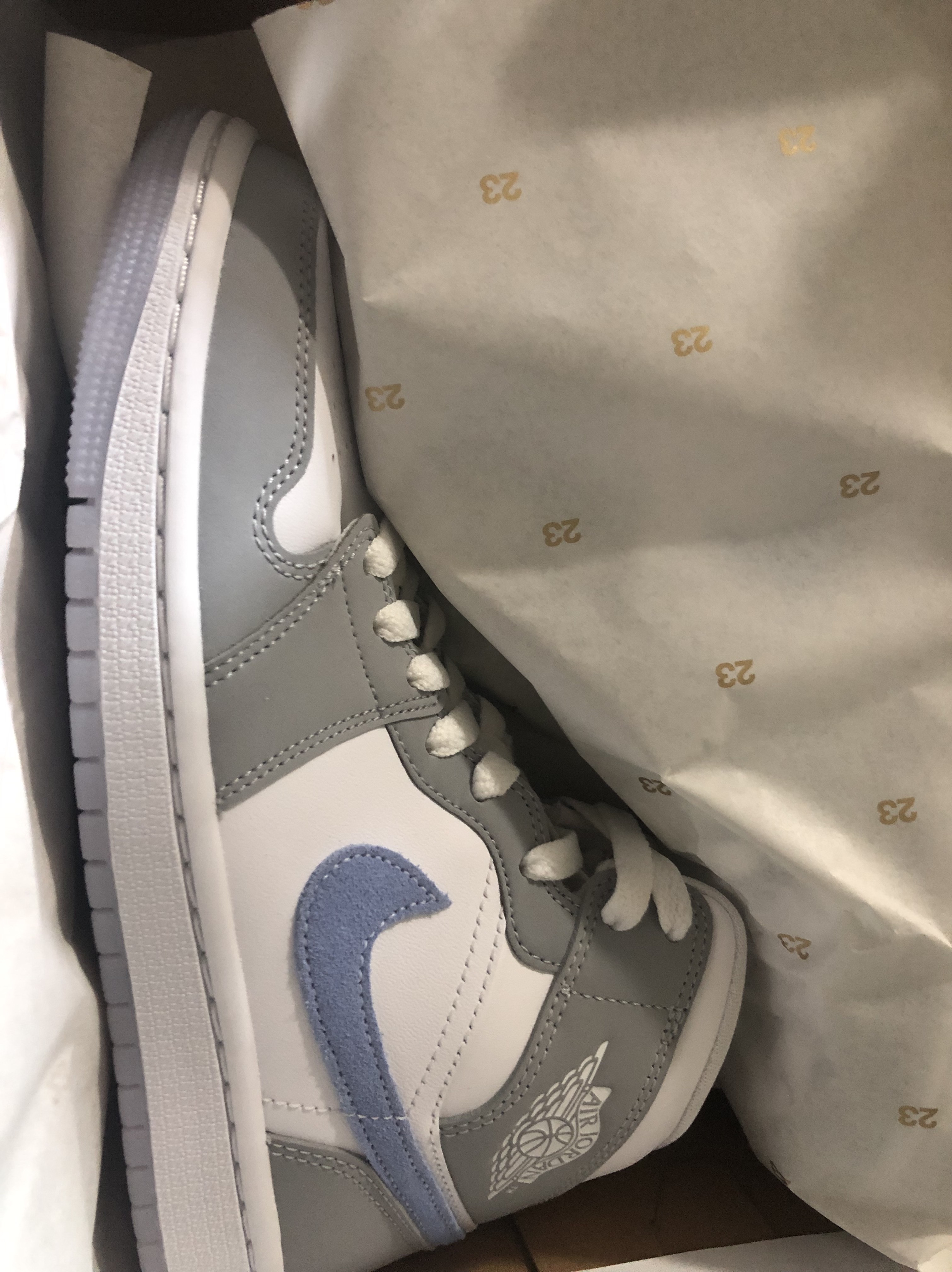 (W) Jordan 1 Mid Wolf Grey 착용 스타일