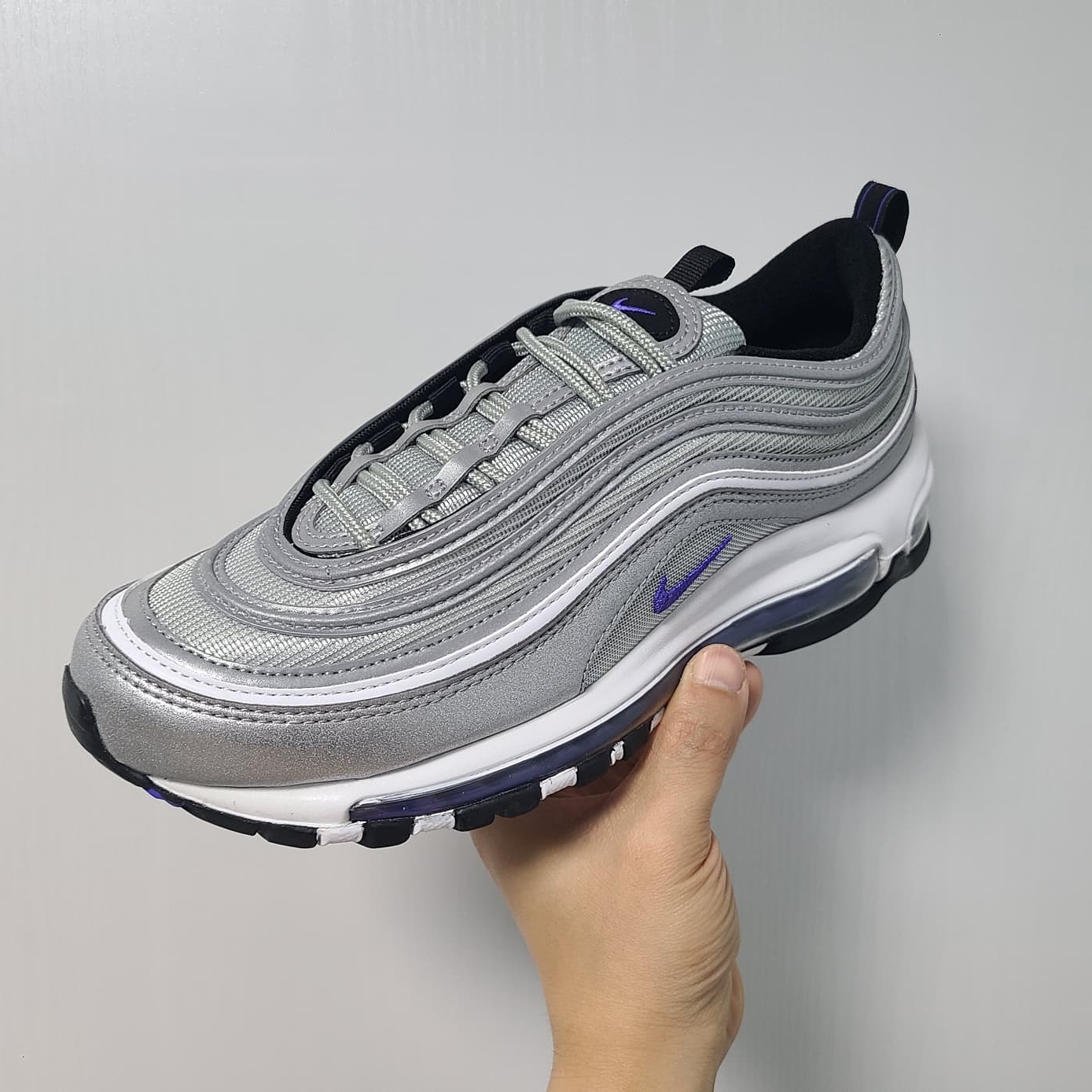 Nike Air Max 97 Persian Violet 착용 스타일 - 2