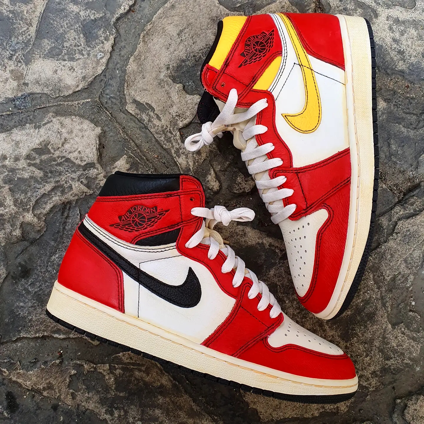 Jordan 1 Retro High OG Light Fusion Red 착용 스타일 - 5