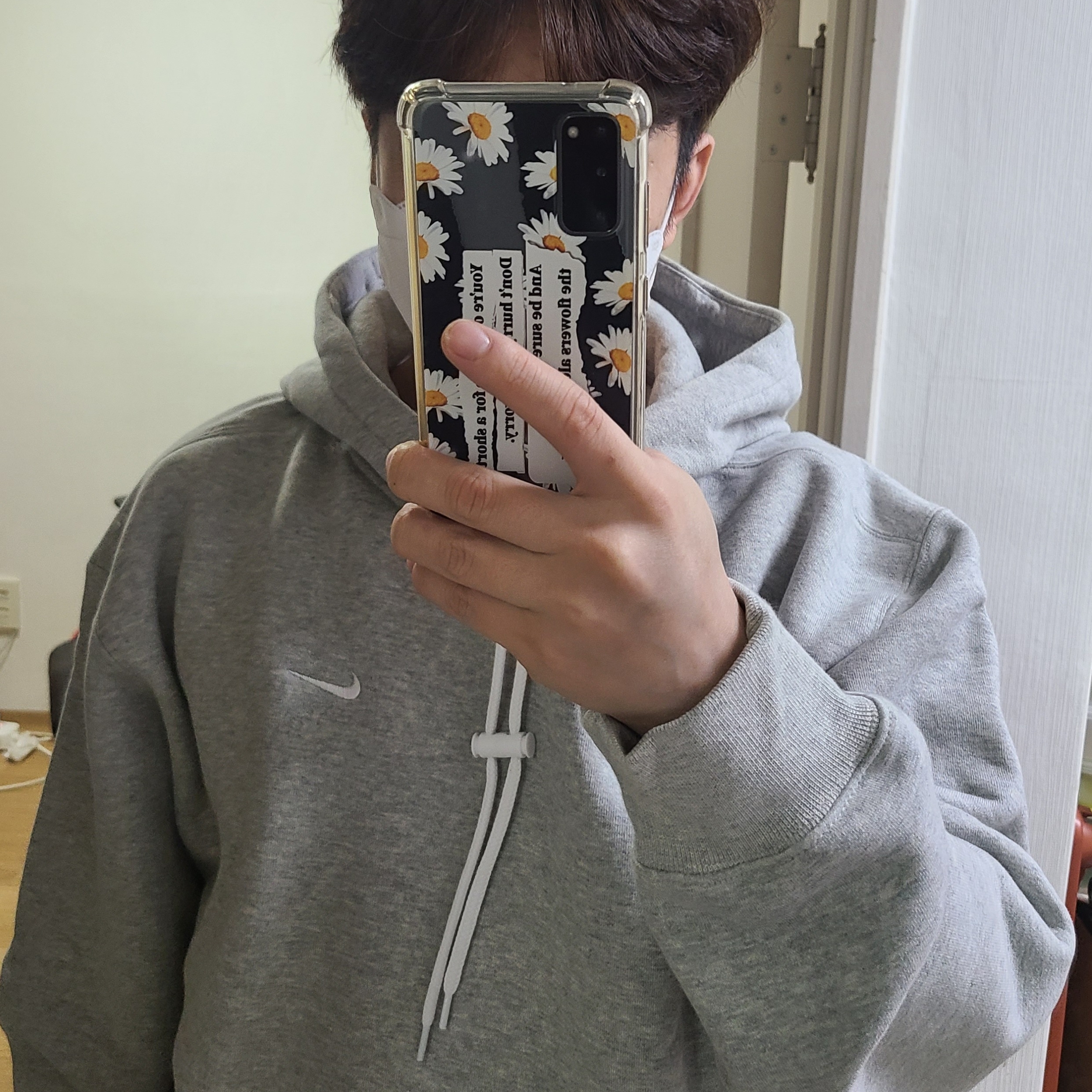 Nike M NRG Hoodie Grey Heather 착용 스타일 - 2