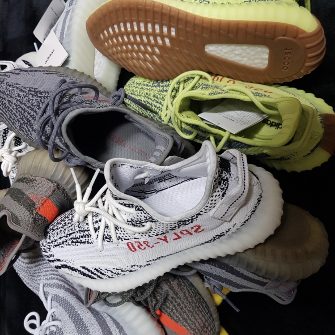 Adidas Yeezy Boost 350 V2 Beluga, Adidas Yeezy Boost 350 V2 Beluga 2.0 착용 스타일 - 3