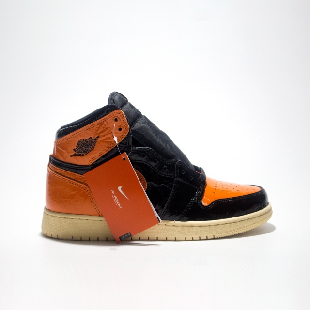 (GS) Jordan 1 Retro High OG Shattered Backboard 3.0 착용 스타일 - 1