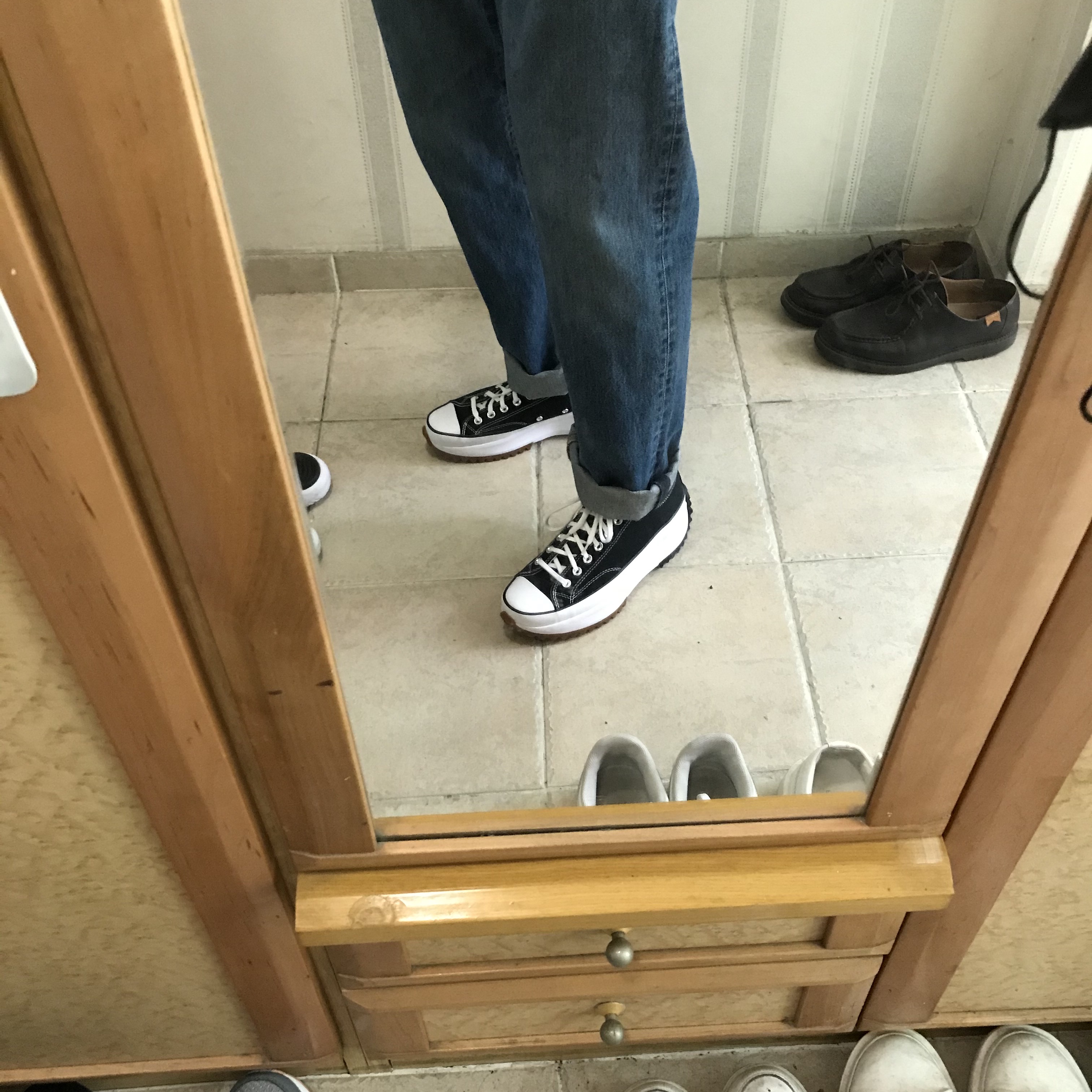 Converse Run Star Hike Low Black 착용 스타일