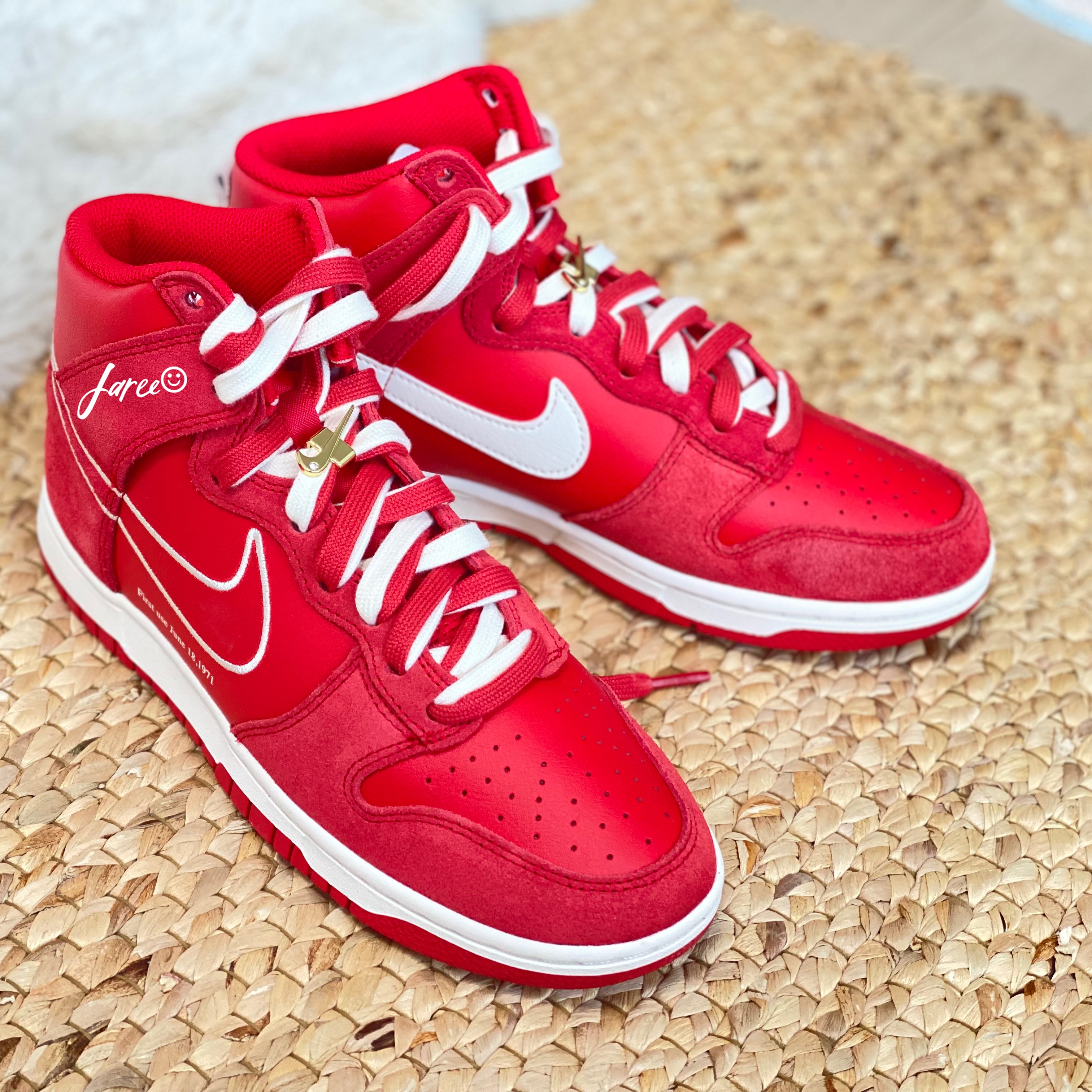 Nike Dunk High SE First Use University Red 착용 스타일 - 1