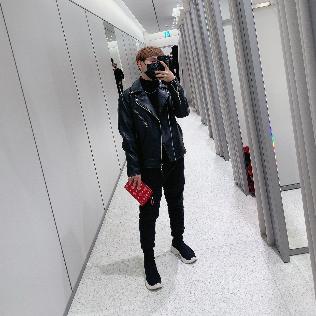 kyawkokohtoo님의 스타일