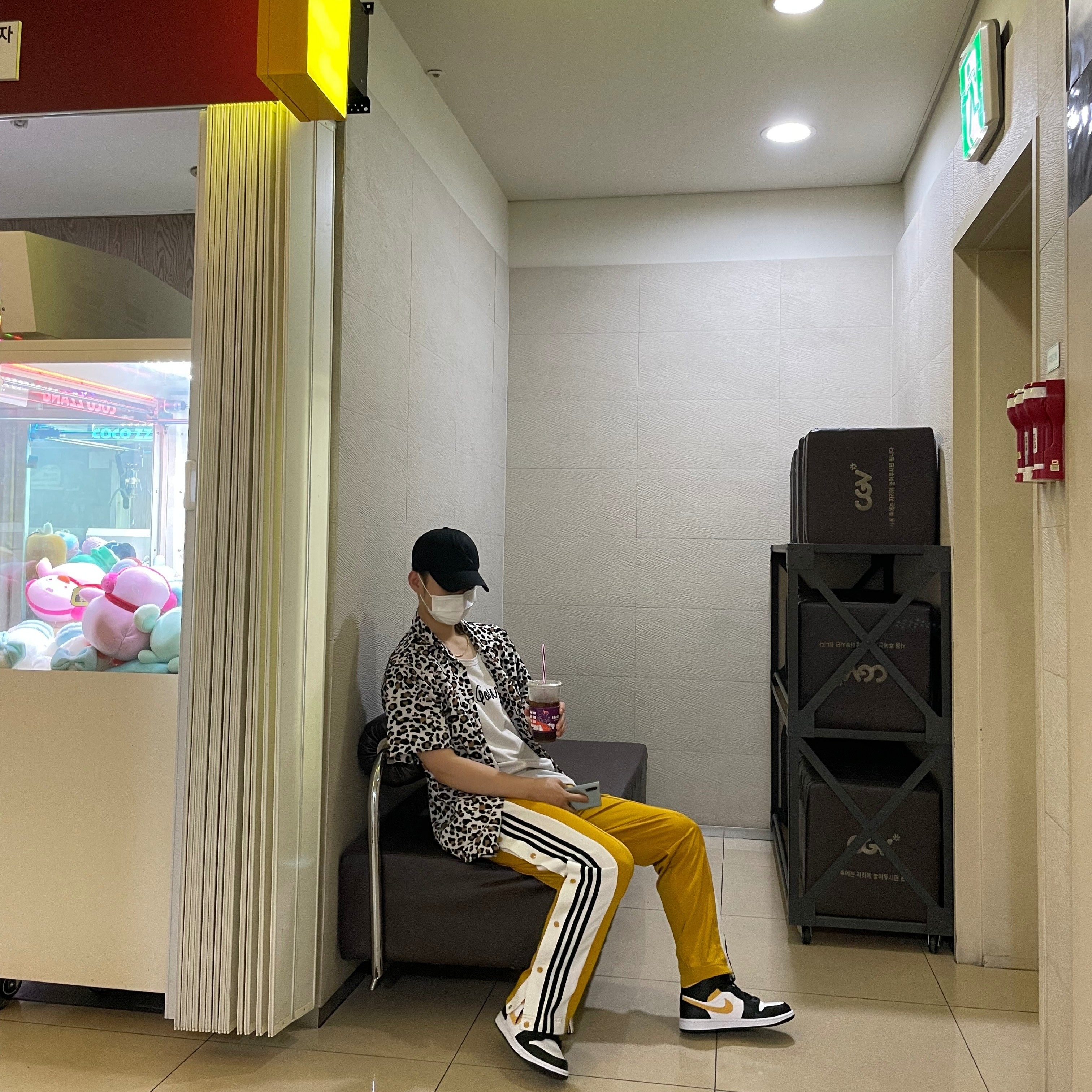 Jordan 1 Mid Pollen 착용 스타일 - 1