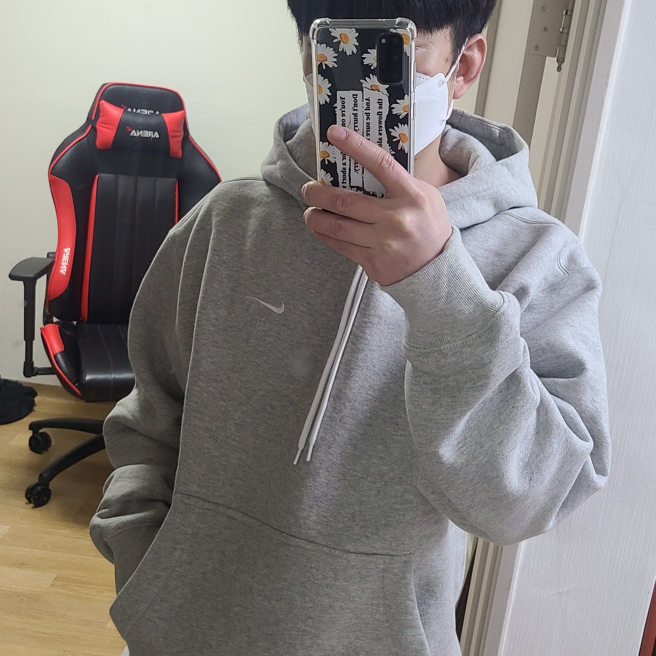 Nike M NRG Hoodie Grey Heather 착용 스타일 - 1