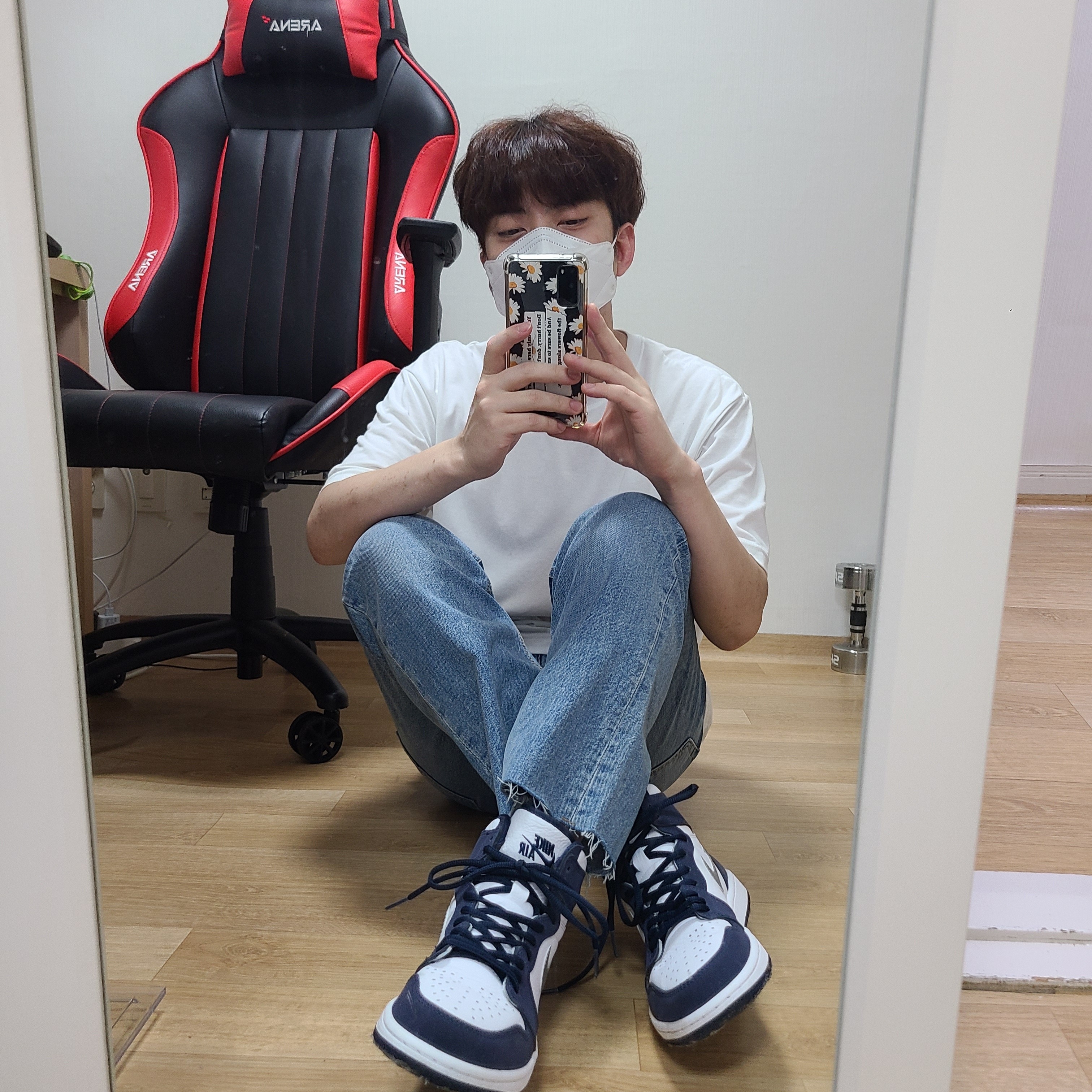 Jordan 1 Retro High OG CO.JP Midnight Navy 착용 스타일 - 1