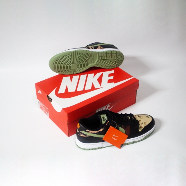 Nike Dunk Low SE Black Multi Camo 착용 스타일 - 3