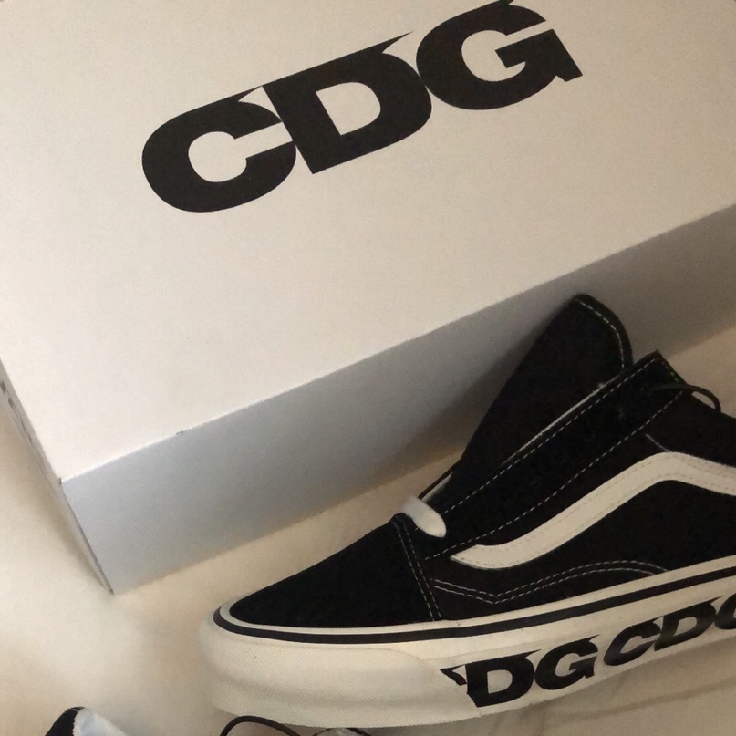 Vans Vault x CDG OG Old Skool LX Side Wall 착용 스타일