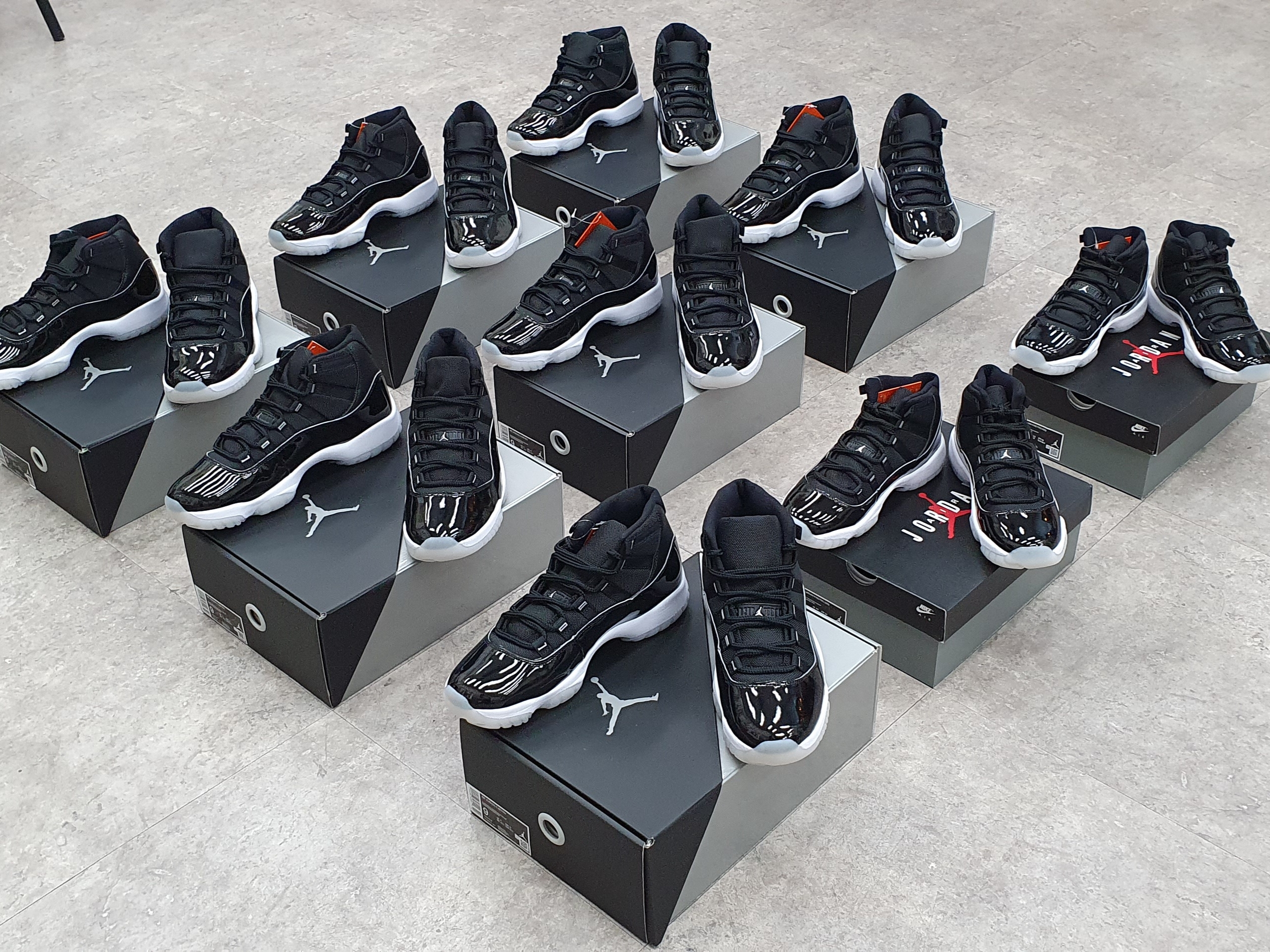 Jordan 11 Retro Jubilee, (GS) Jordan 11 Retro Jubilee 착용 스타일 - 5