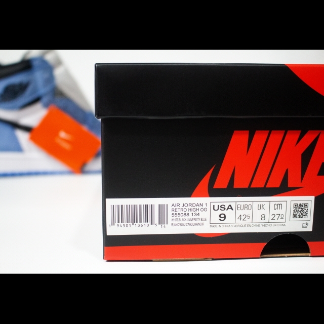 Jordan 1 Retro High OG University Blue 착용 스타일 - 4